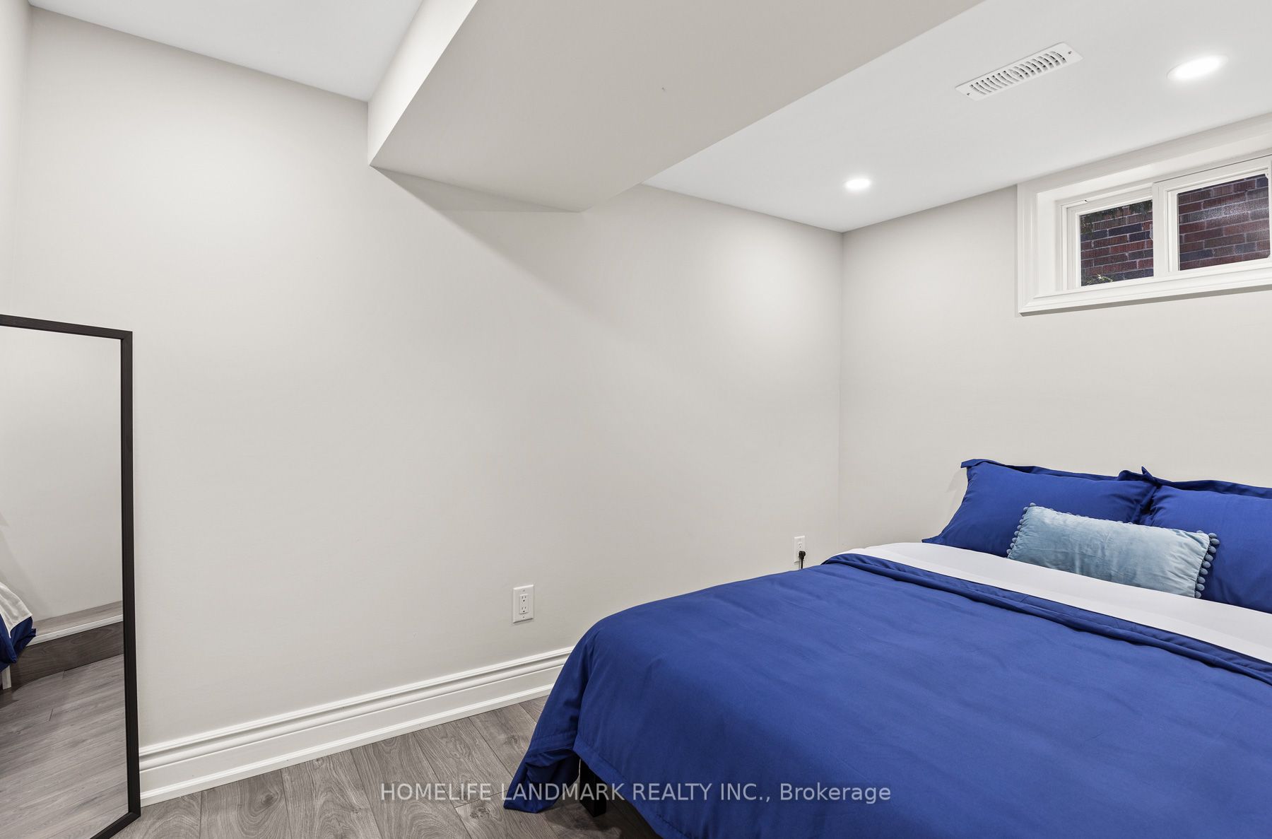 107 Parklea Drive Property Photo 22