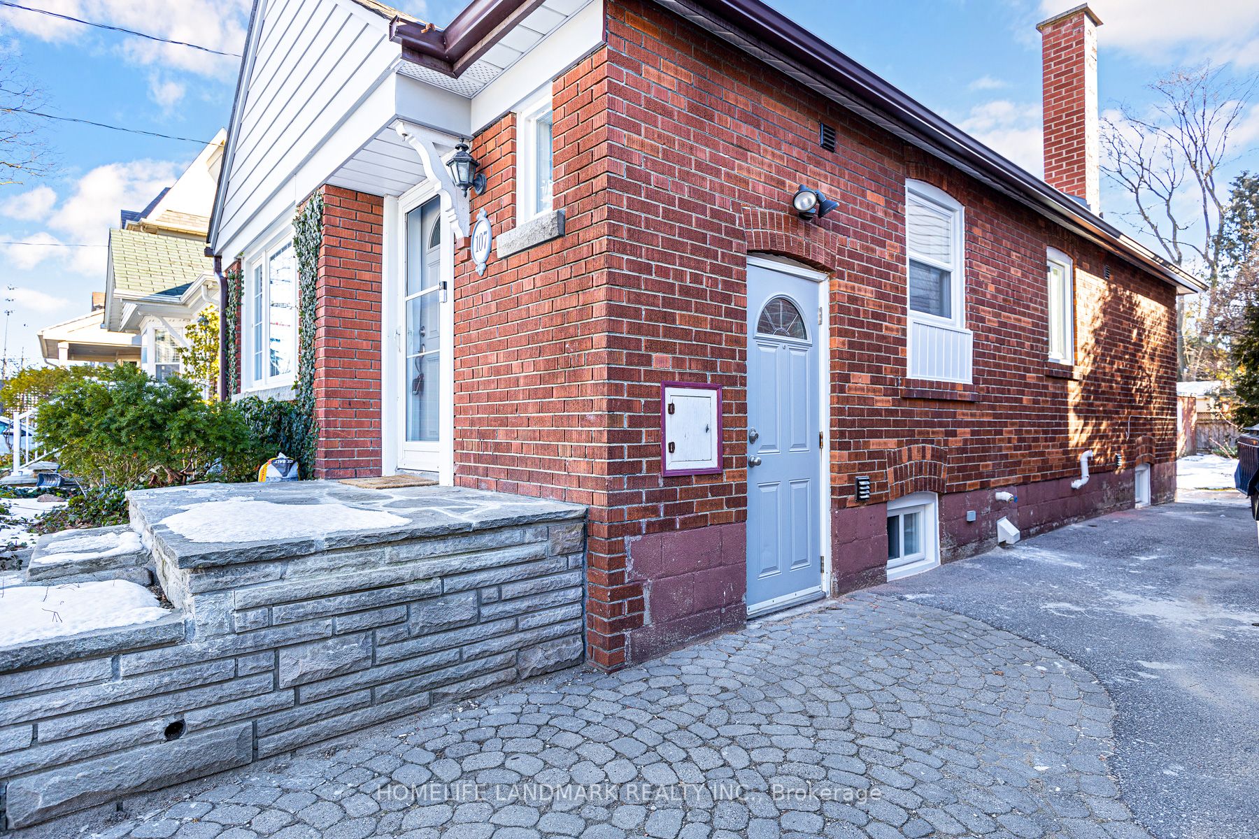 107 Parklea Drive Property Photo 31