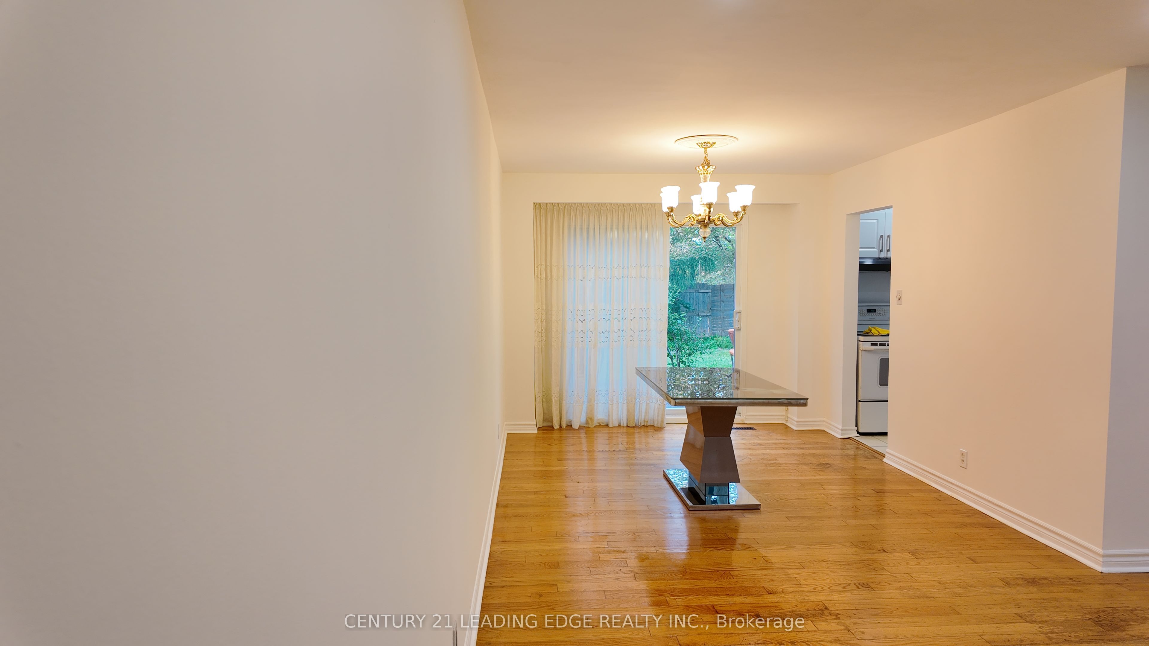 39 Waddington Crescent Property Photo 14