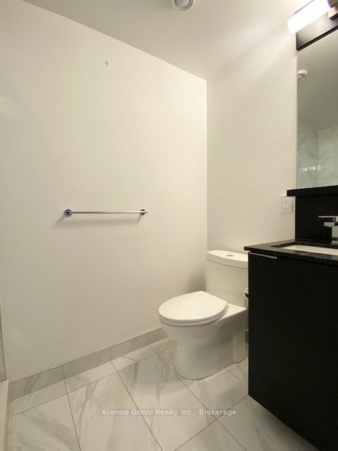 85 Wood Street 716 Property Photo 8