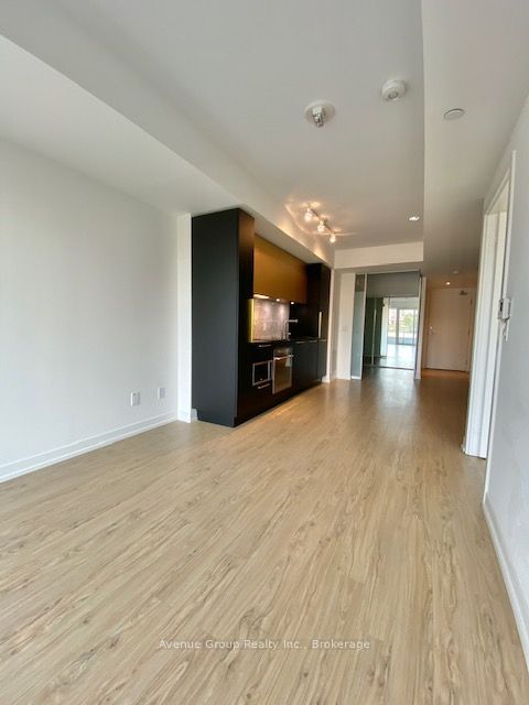 85 Wood Street 716 Property Photo 13