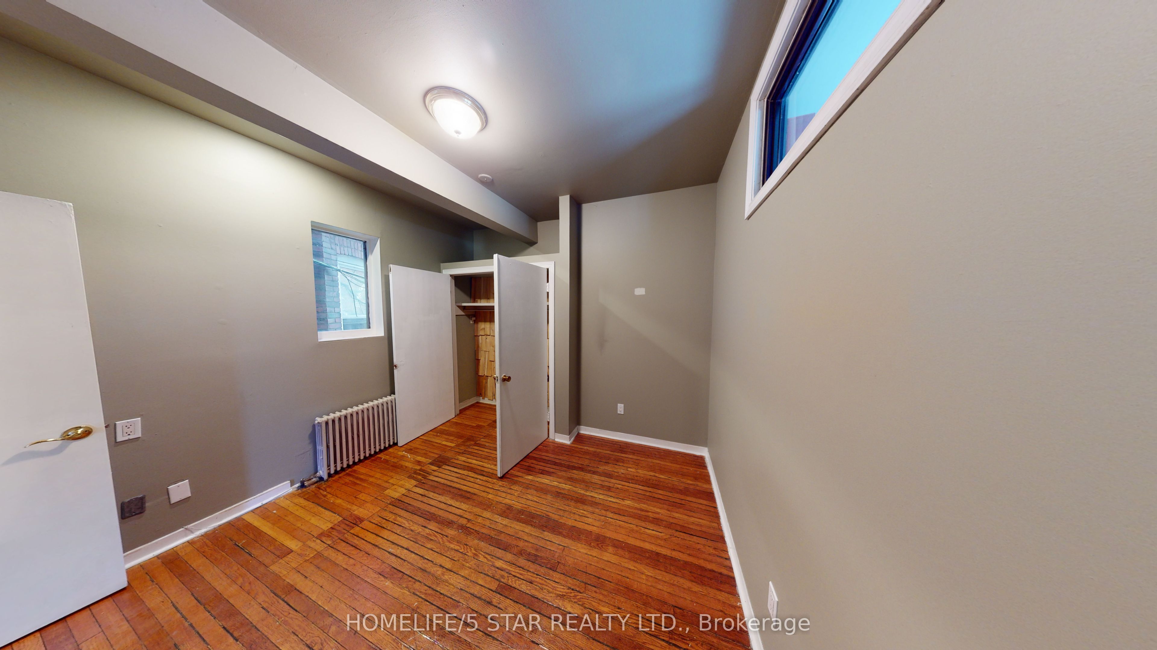642 Dovercourt Road Apt 1 Property Photo 8