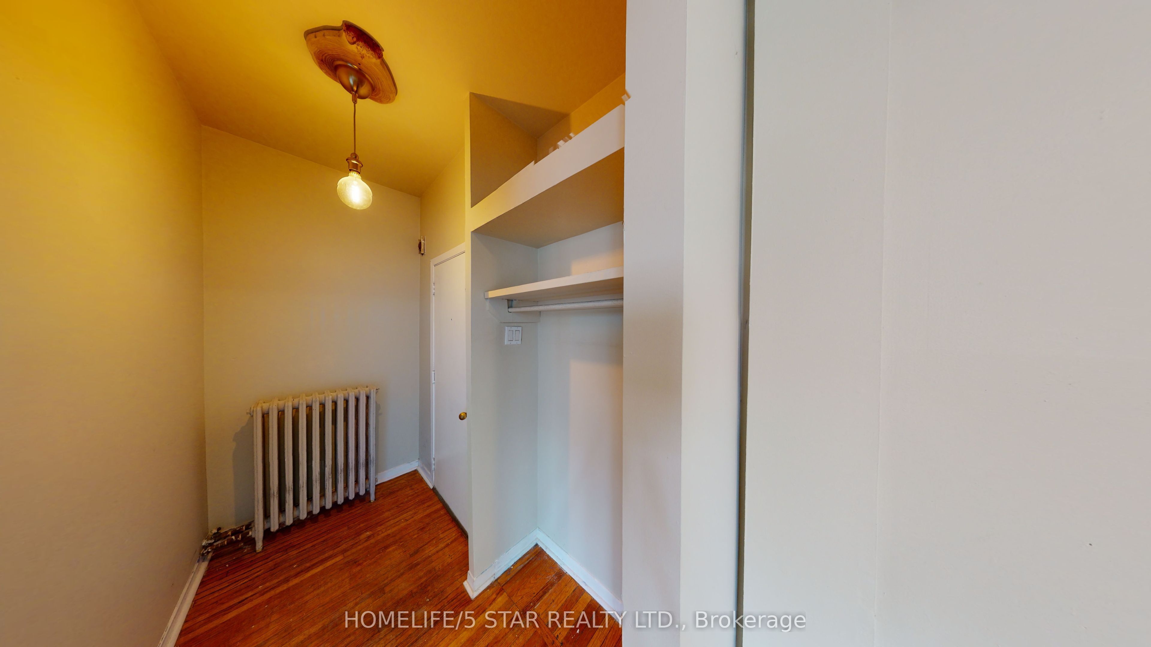 642 Dovercourt Road Apt 1 Property Photo 14