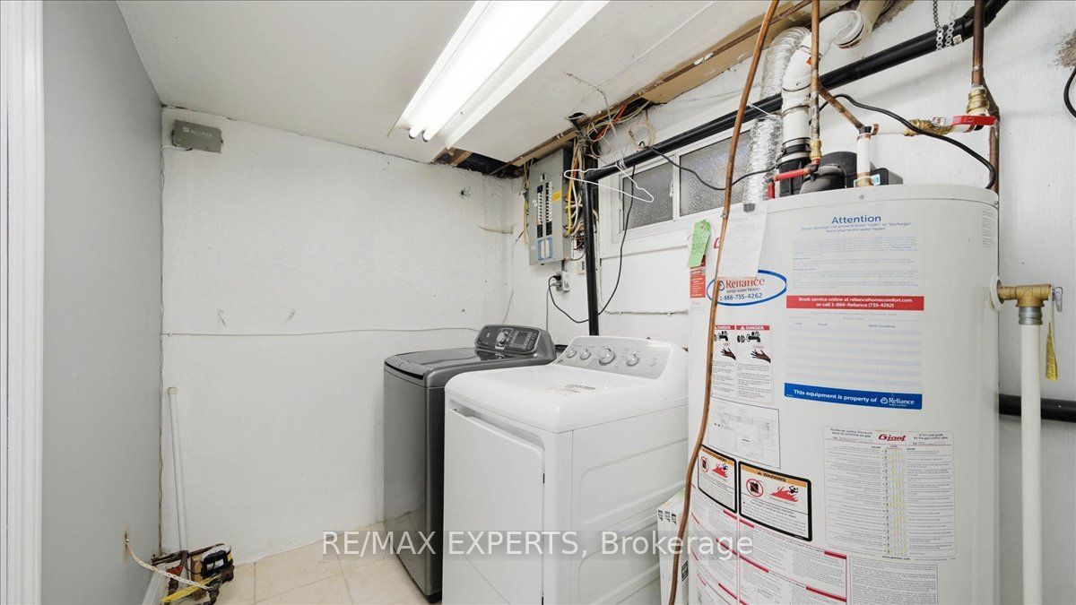 18 Robson Place Property Photo 26