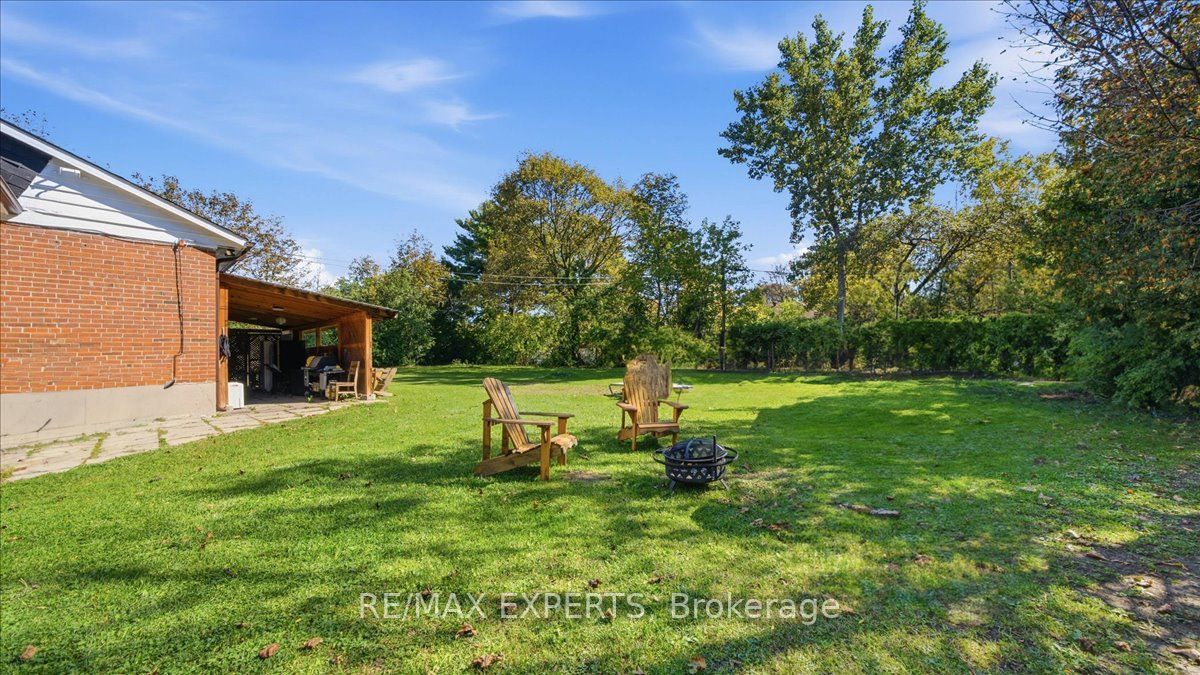 18 Robson Place Property Photo 31