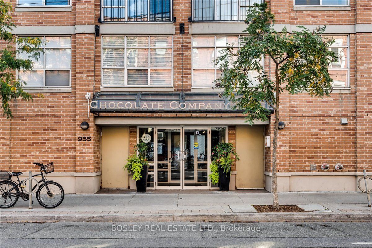 955 Queen Street W 116 Property Photo 1