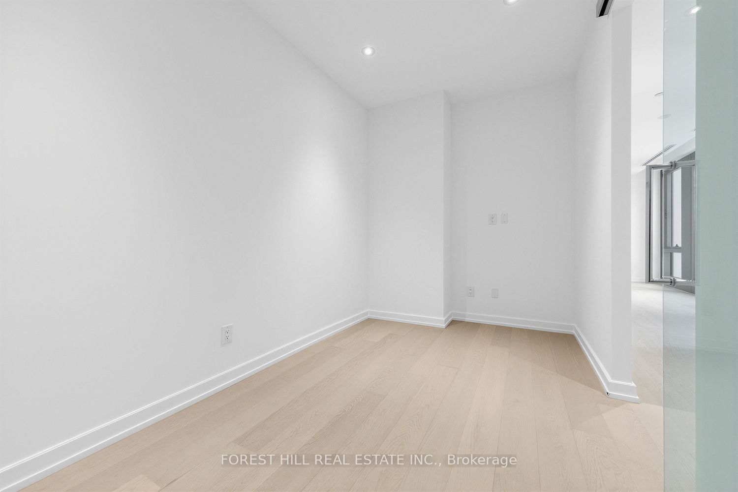 1315 Bay Street 701 Property Photo 14