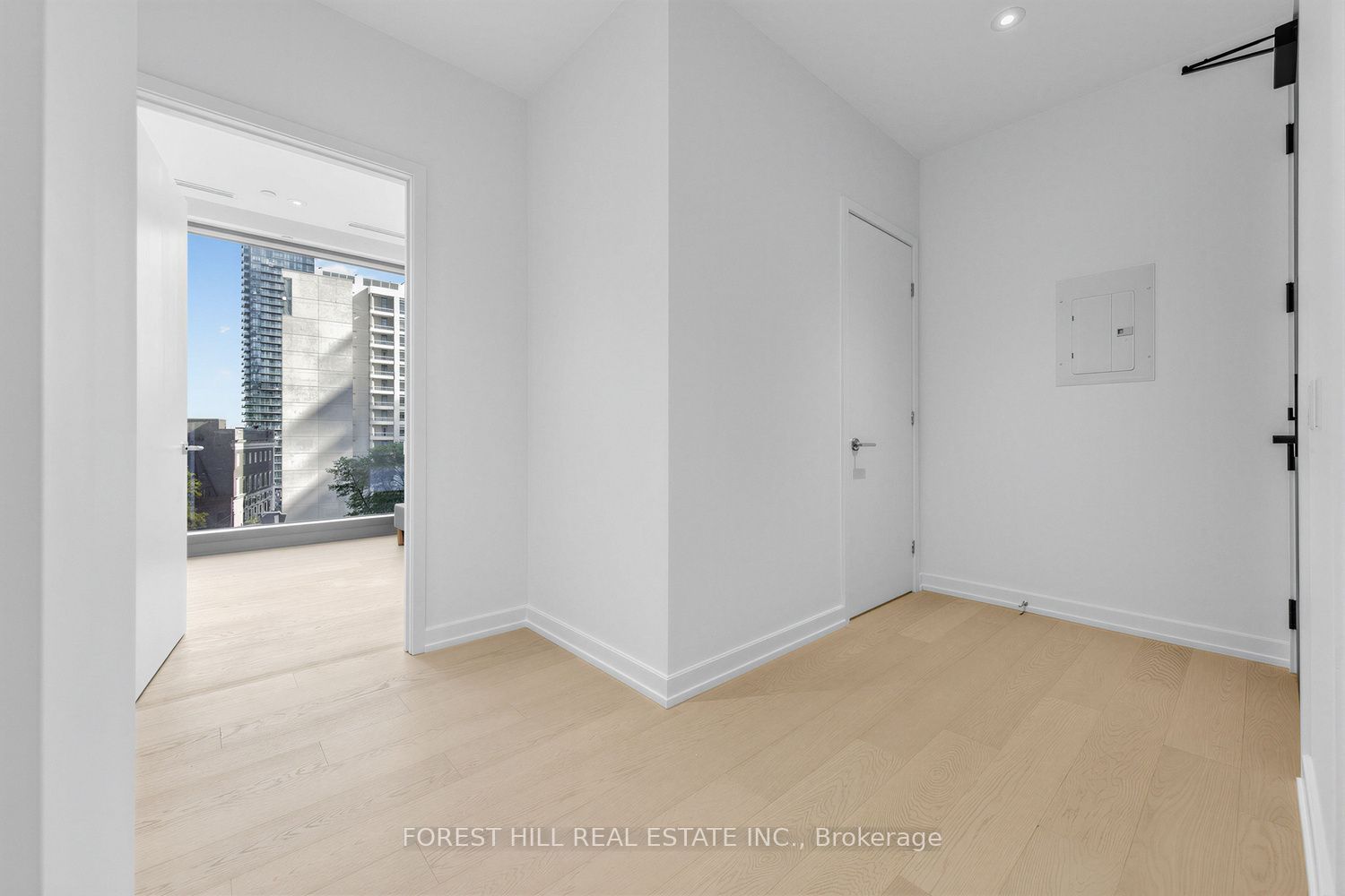 1315 Bay Street 701 Property Photo 18