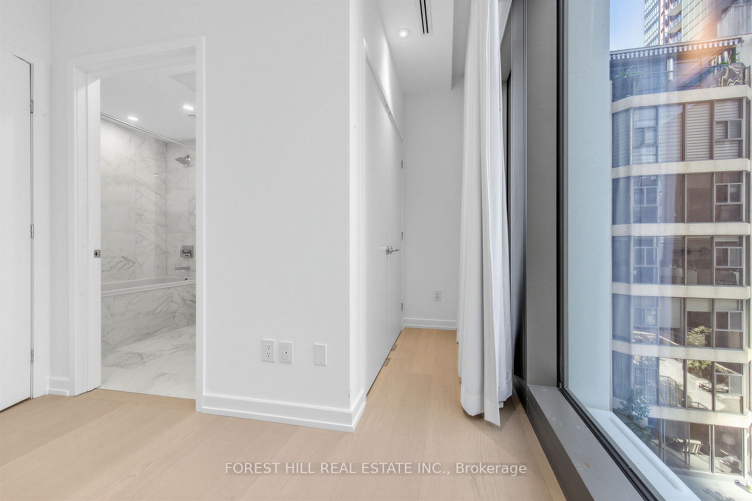 1315 Bay Street 701 Property Photo 22