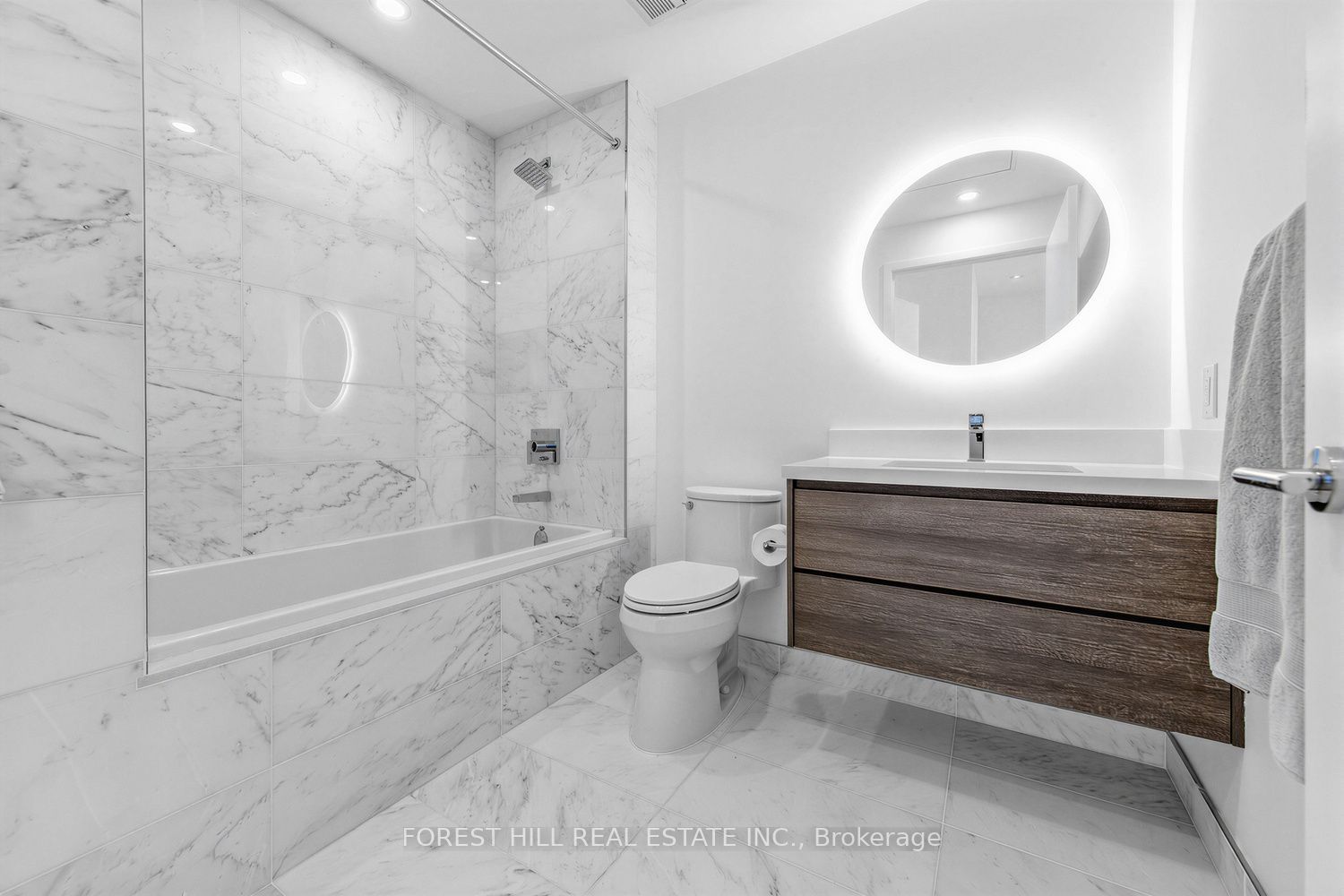 1315 Bay Street 701 Property Photo 23