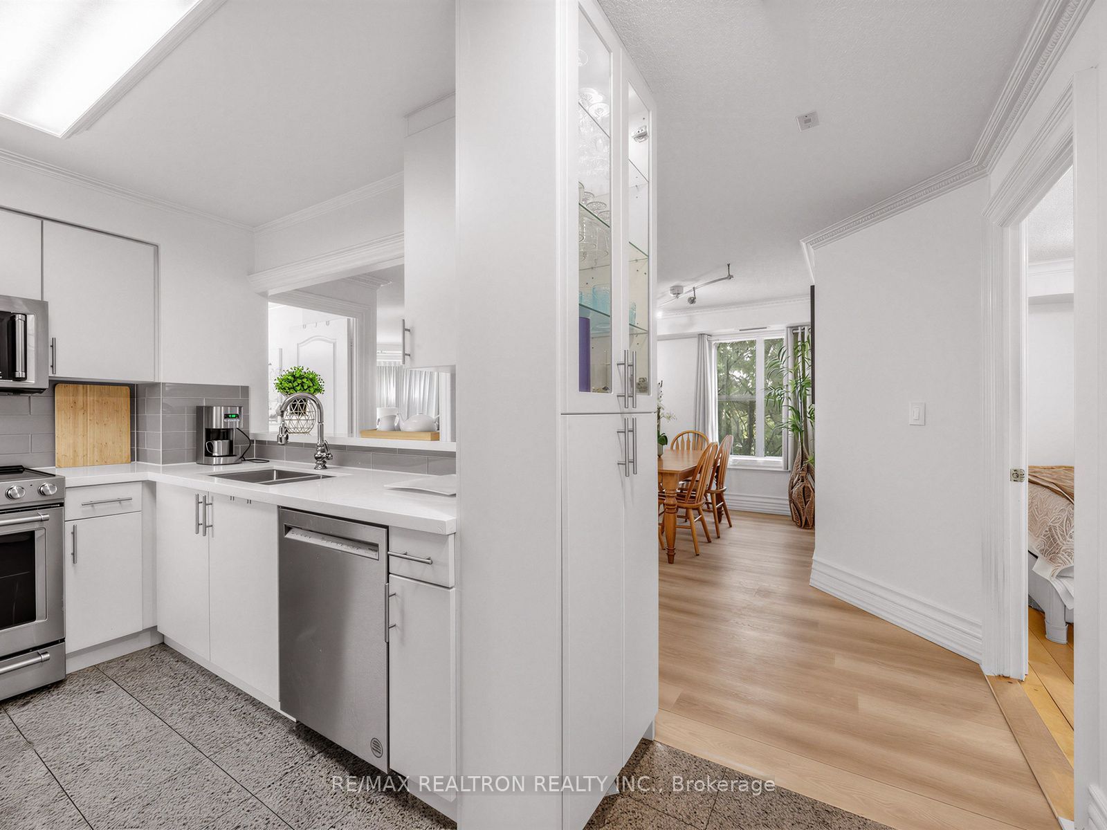 800 Spadina Road 302 Property Photo 12