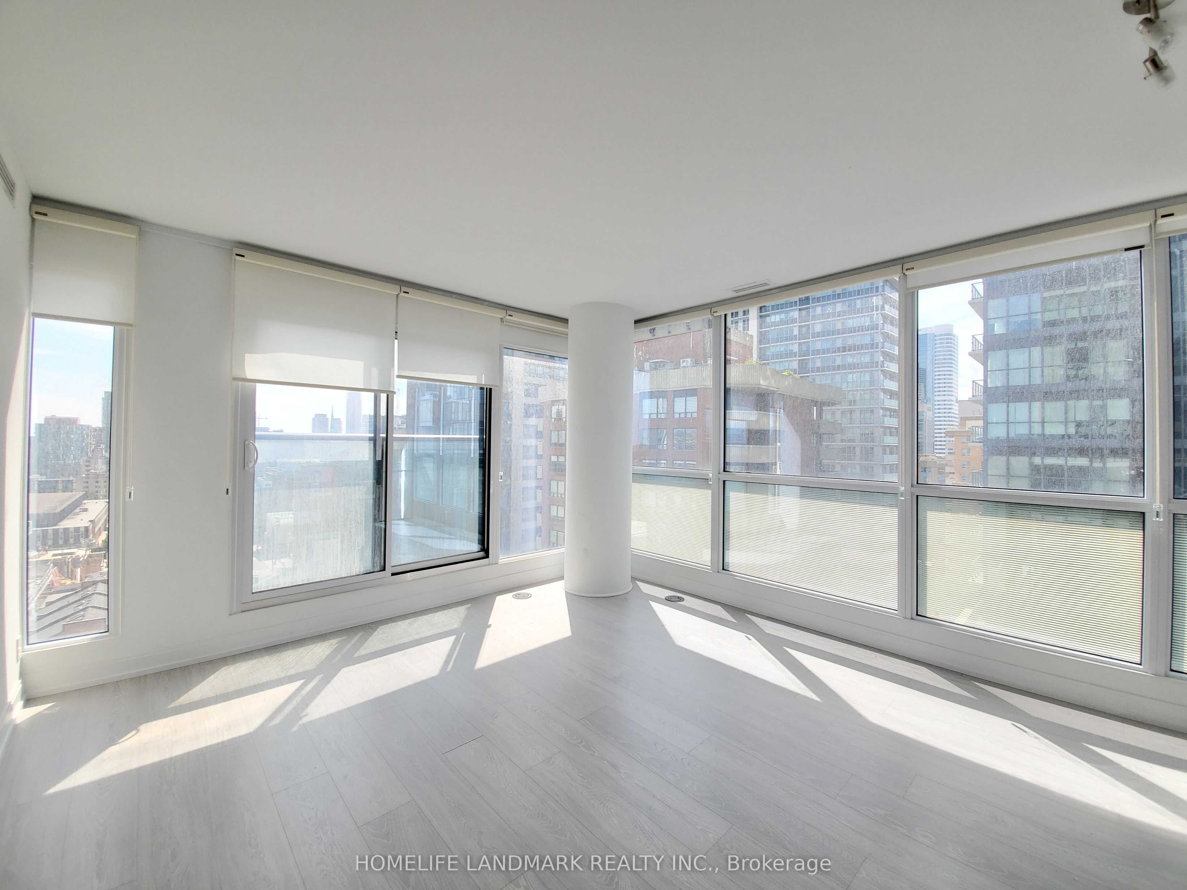 181 Dundas Street E 1110 Property Photo 12