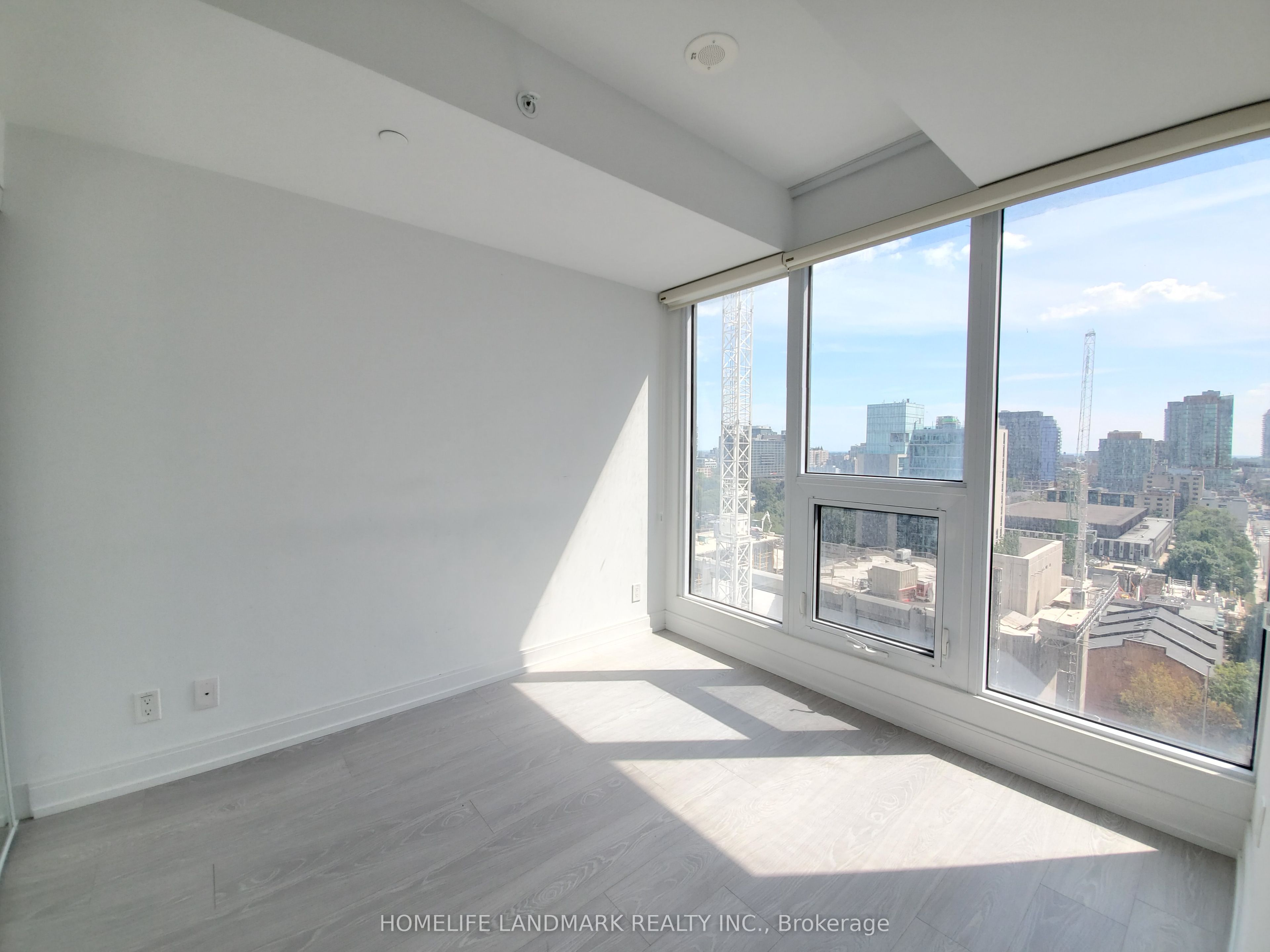 181 Dundas Street E 1110 Property Photo 15
