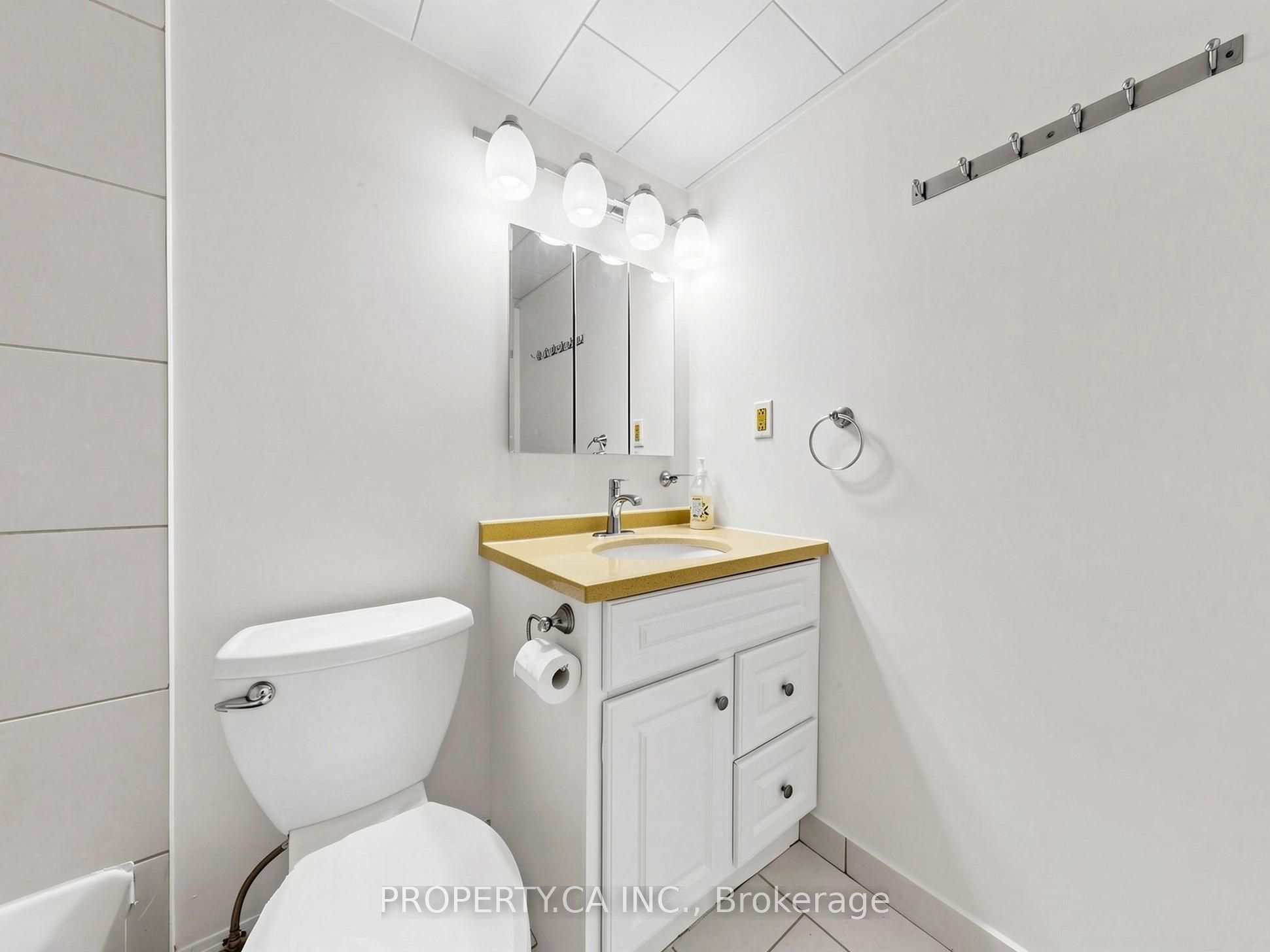 40 Homewood Avenue 316 Property Photo 19