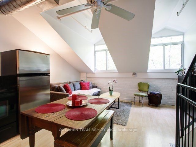 284 St Helens Avenue 129 Property Photo 5