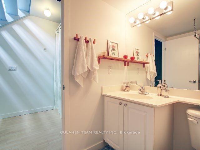 284 St Helens Avenue 129 Property Photo 19