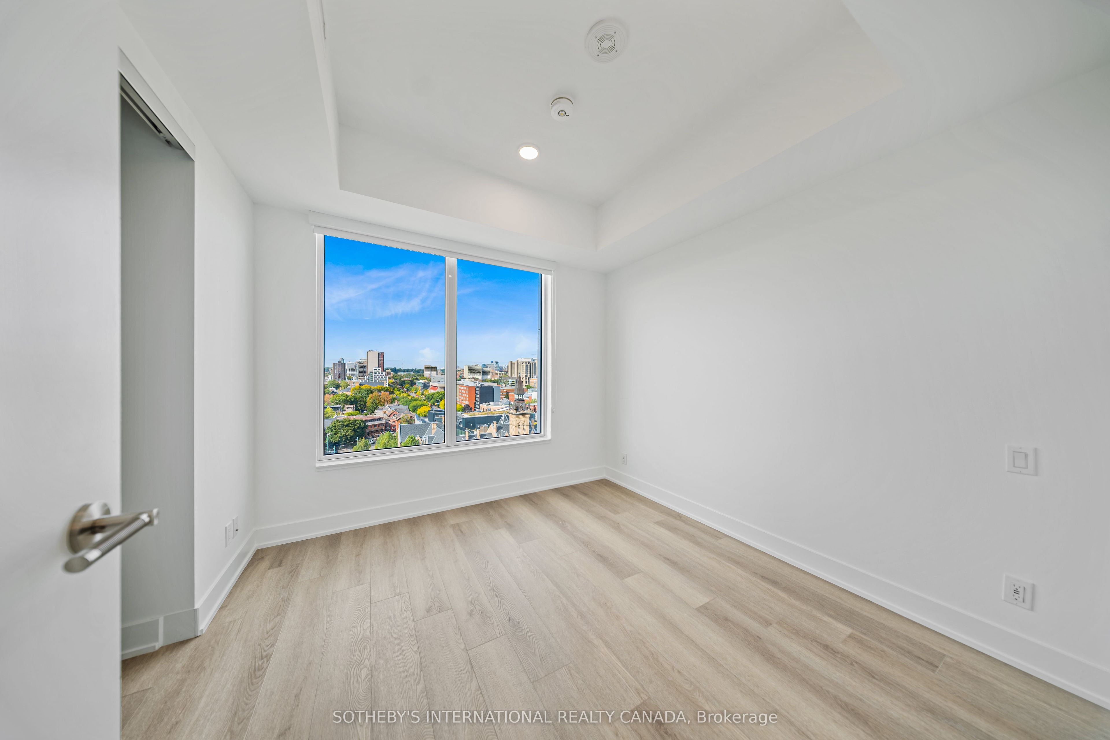 484 Spadina Avenue 404 Property Photo 10