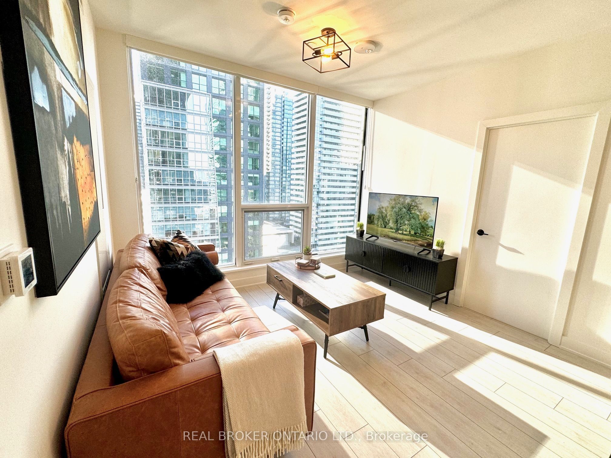15 Mercer Street 13 Property Photo 3
