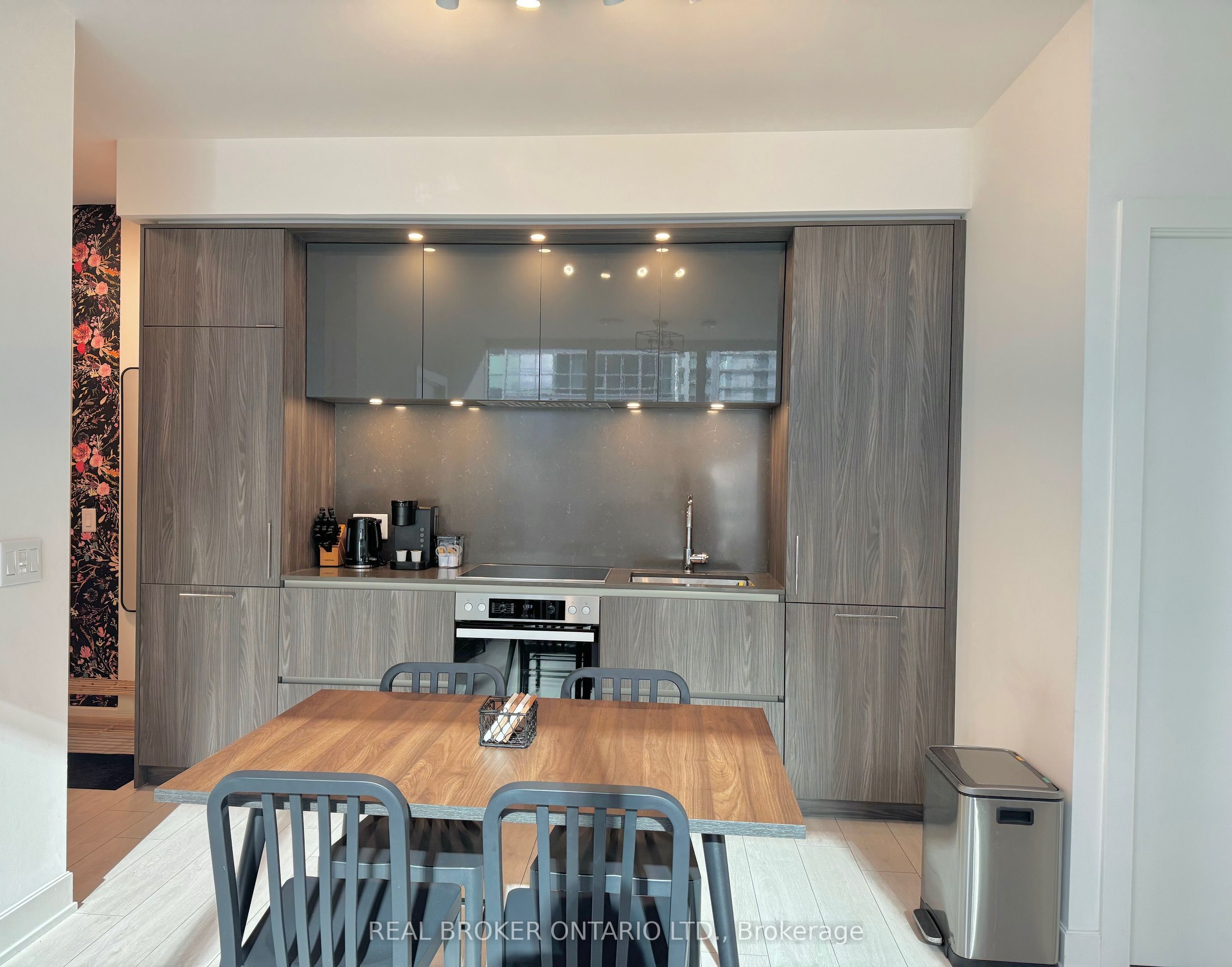 15 Mercer Street 13 Property Photo 6