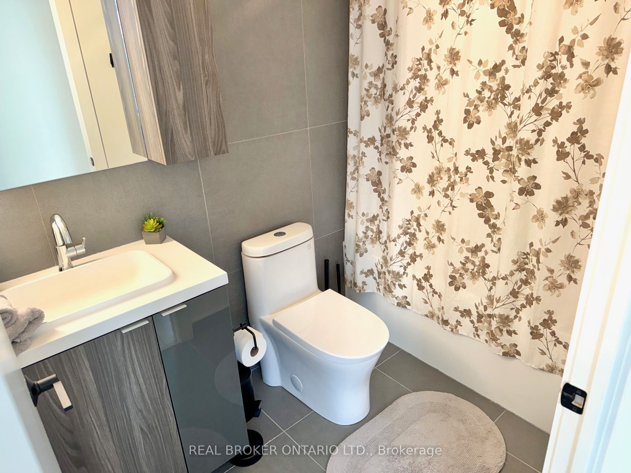 15 Mercer Street 13 Property Photo 8