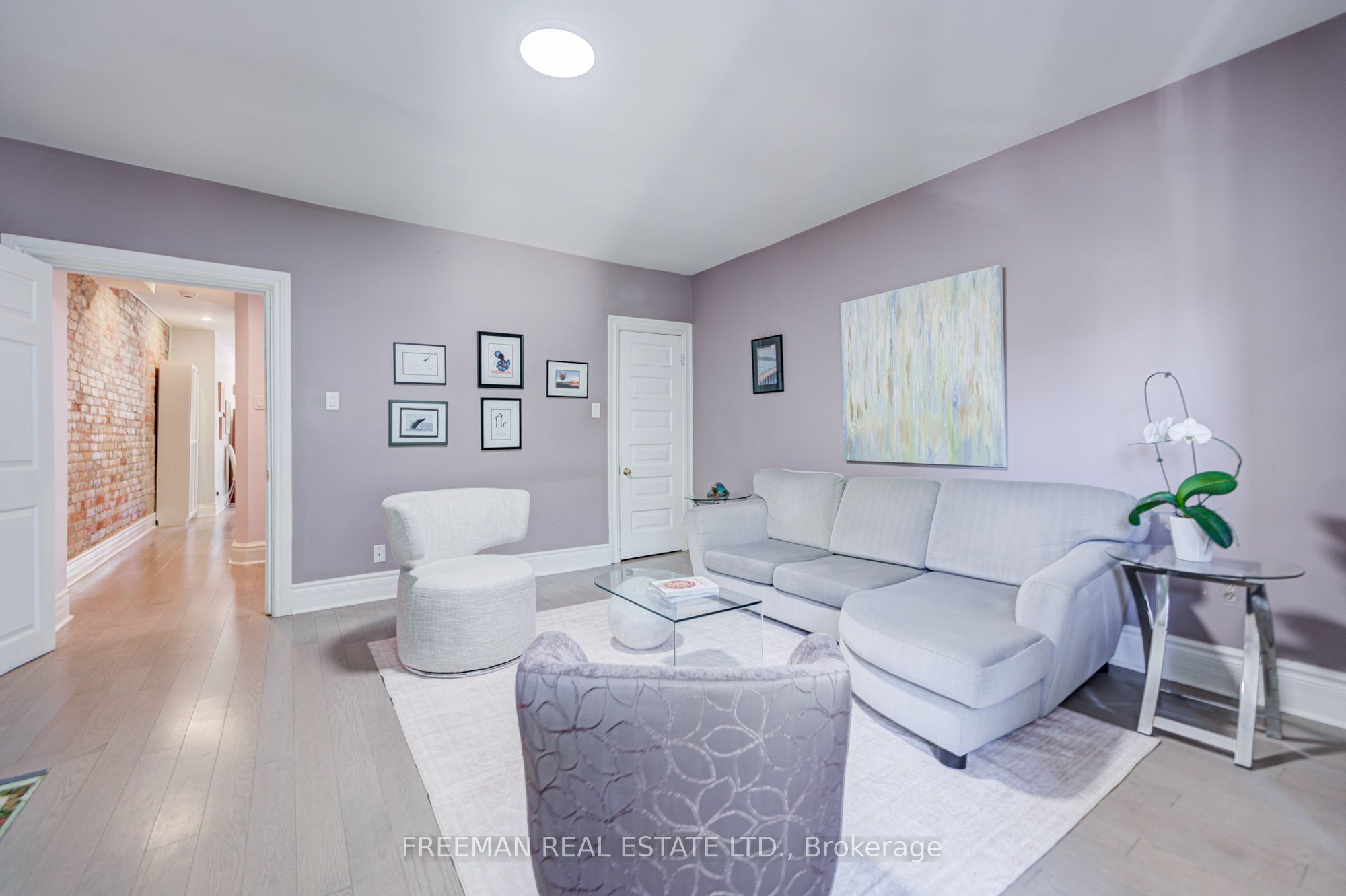 468 Markham Street Property Photo 20