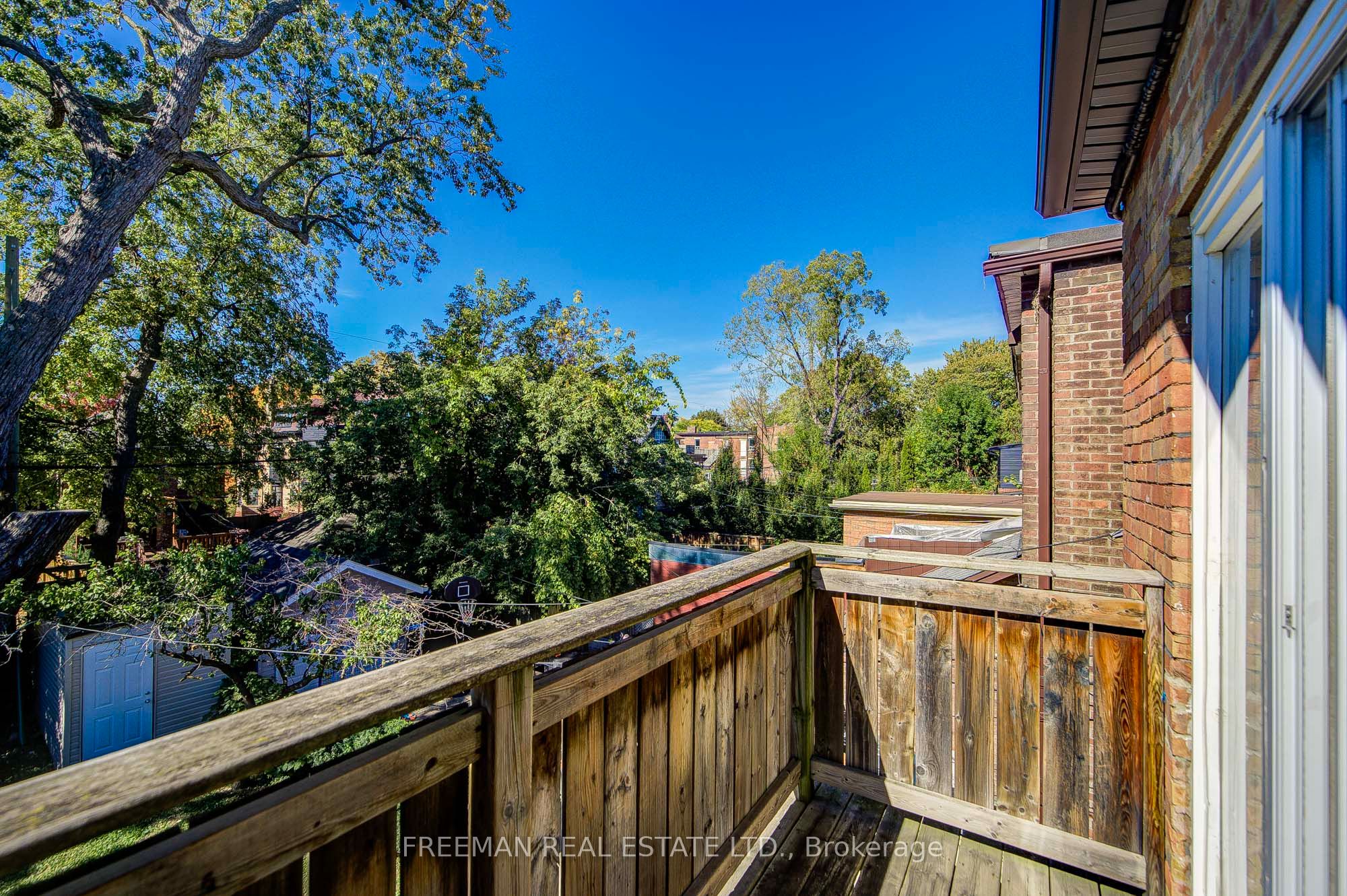 468 Markham Street Property Photo 30