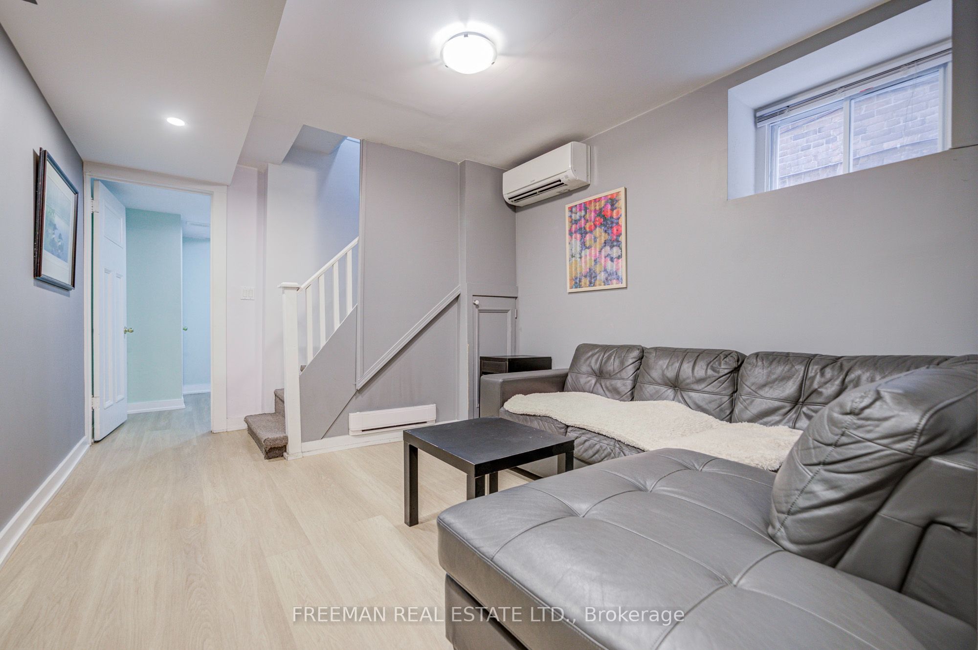 468 Markham Street Property Photo 41