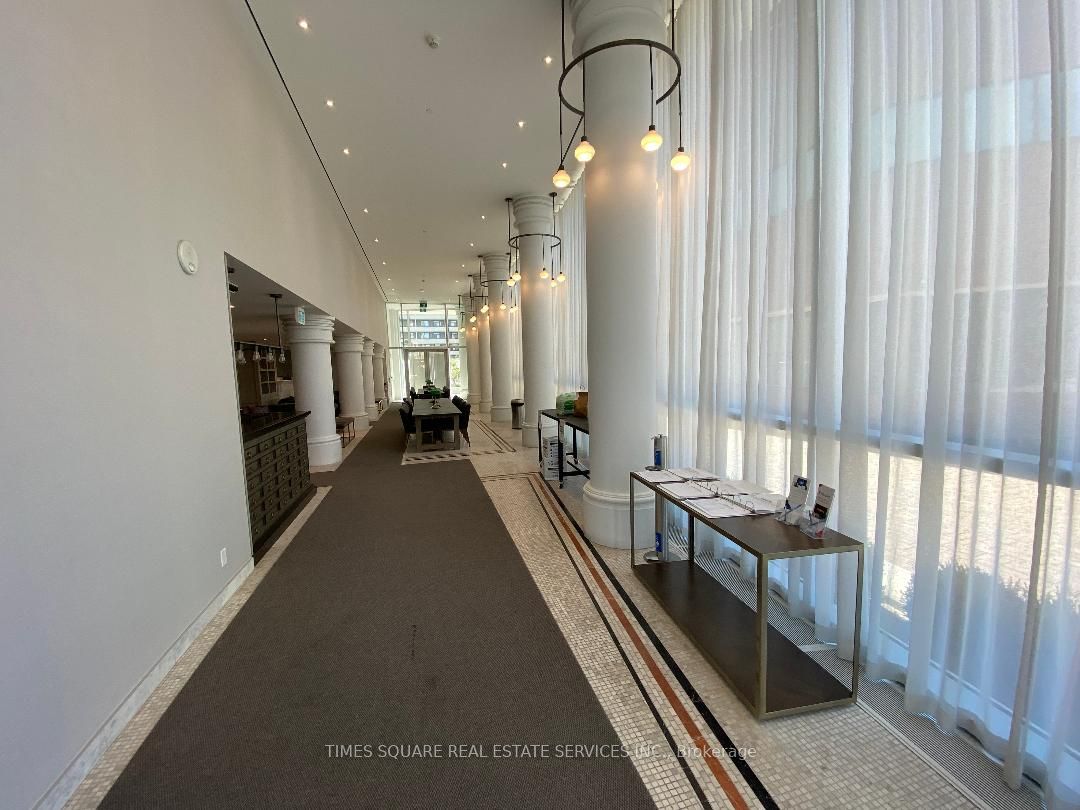 33 Helendale Avenue 2603 Property Photo 4