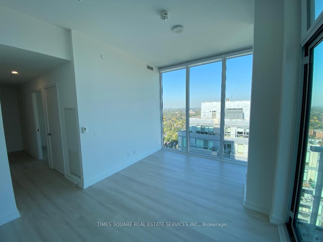 33 Helendale Avenue 2603 Property Photo 10