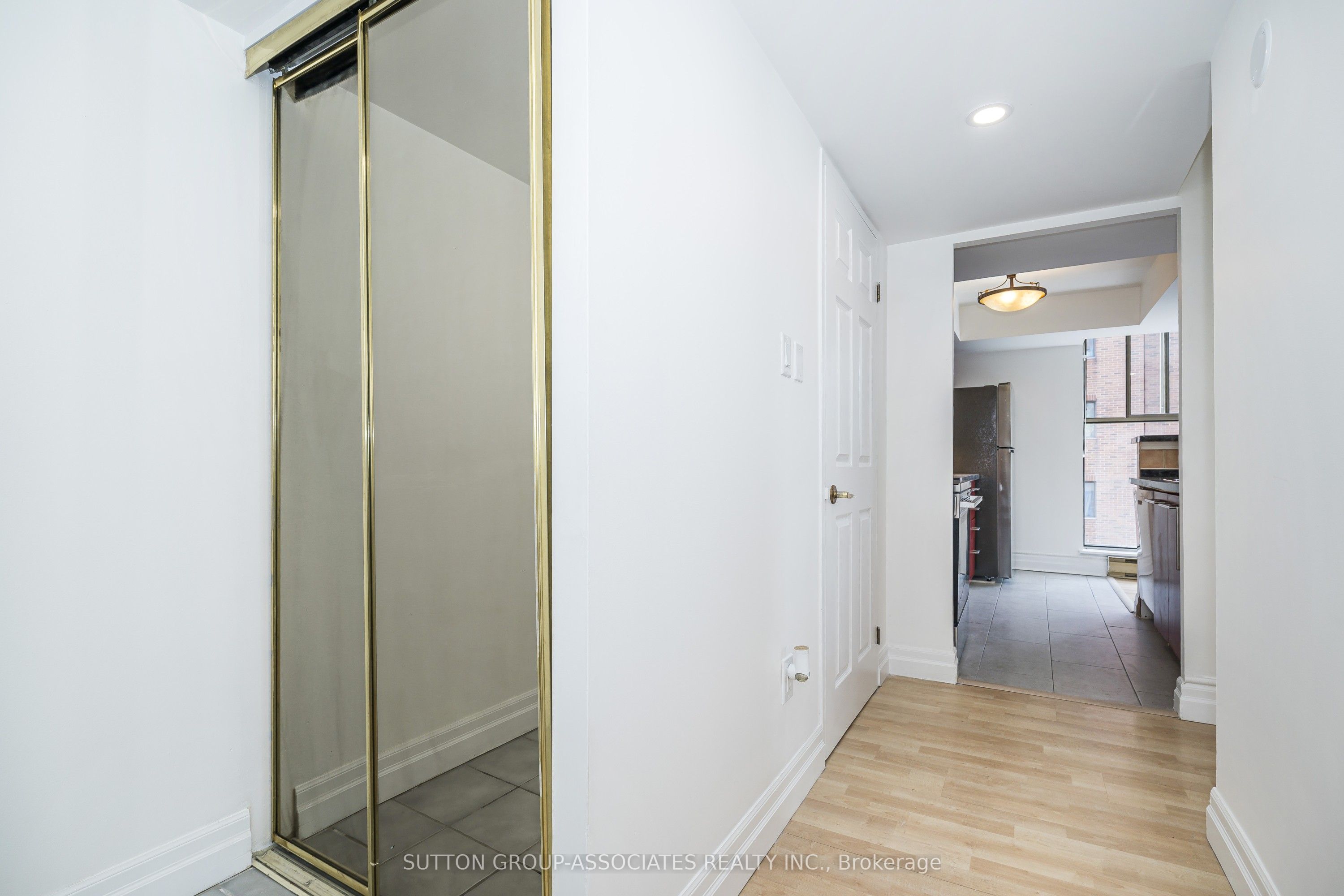 65 Scadding Avenue 501 Property Photo 6