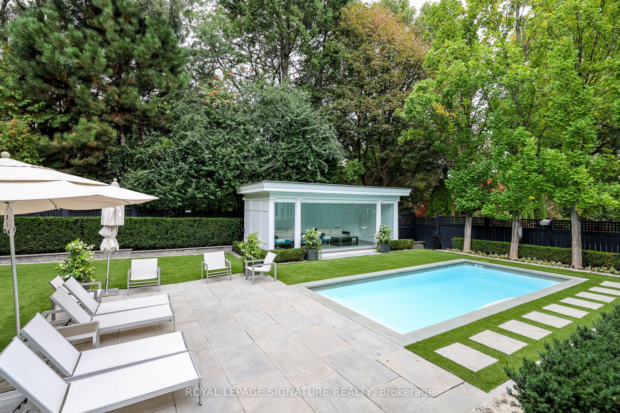 6 Vernham Avenue Property Photo 42