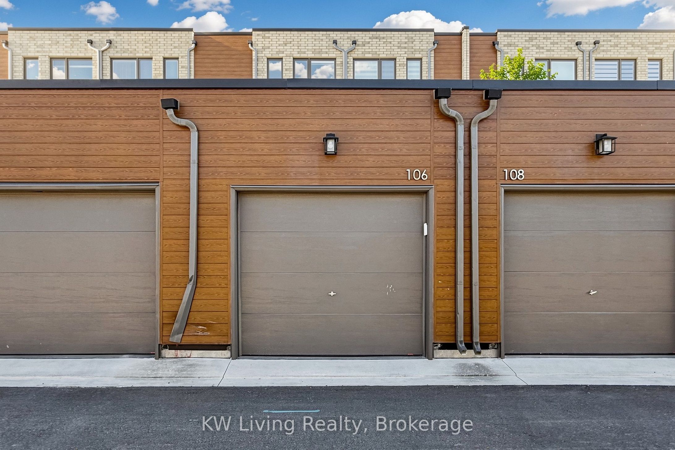 106 Green Gardens Boulevard Upper Property Photo 16