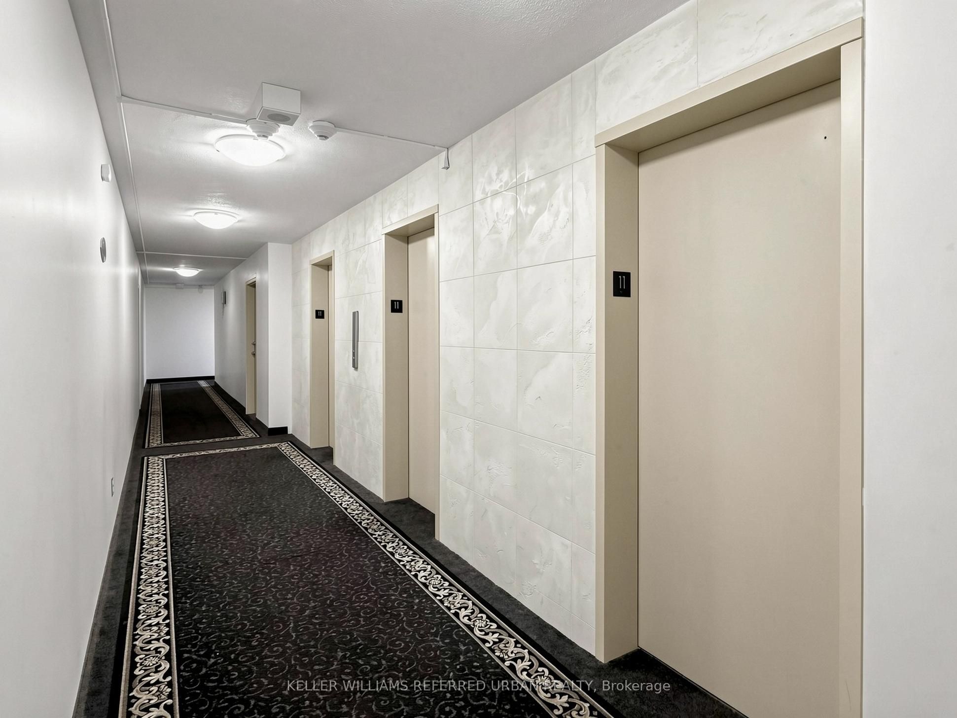 10 Parkway Forest Drive 1111 Property Photo 4