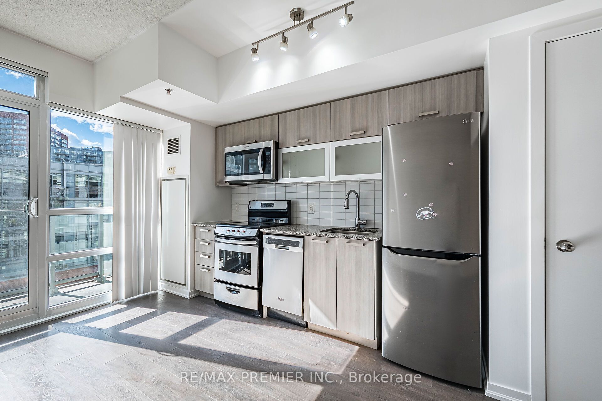 68 Abell Street 808 Property Photo 13