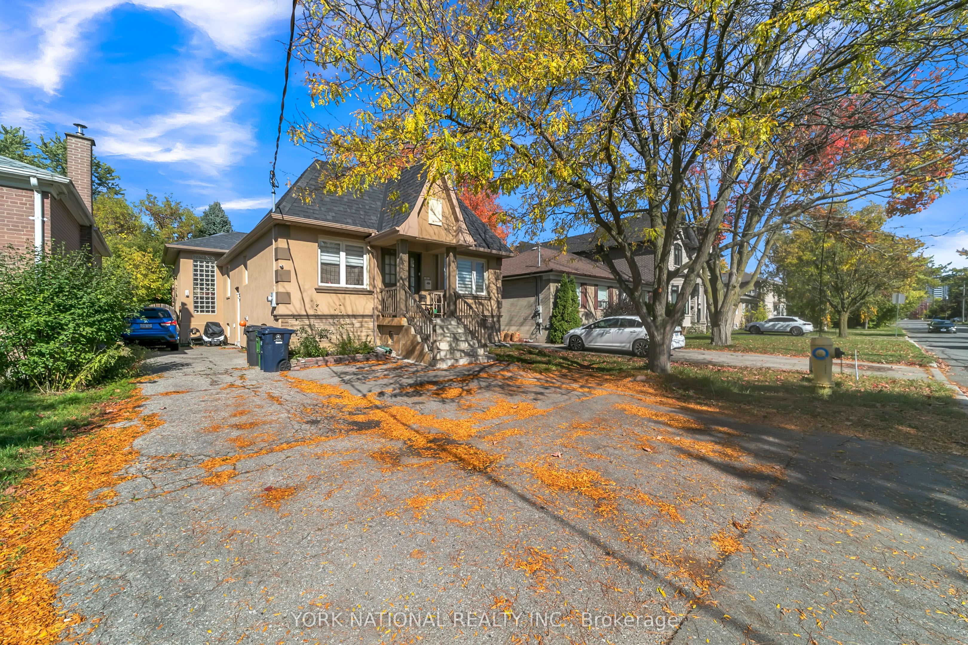 186 Patricia Avenue Property Photo 1