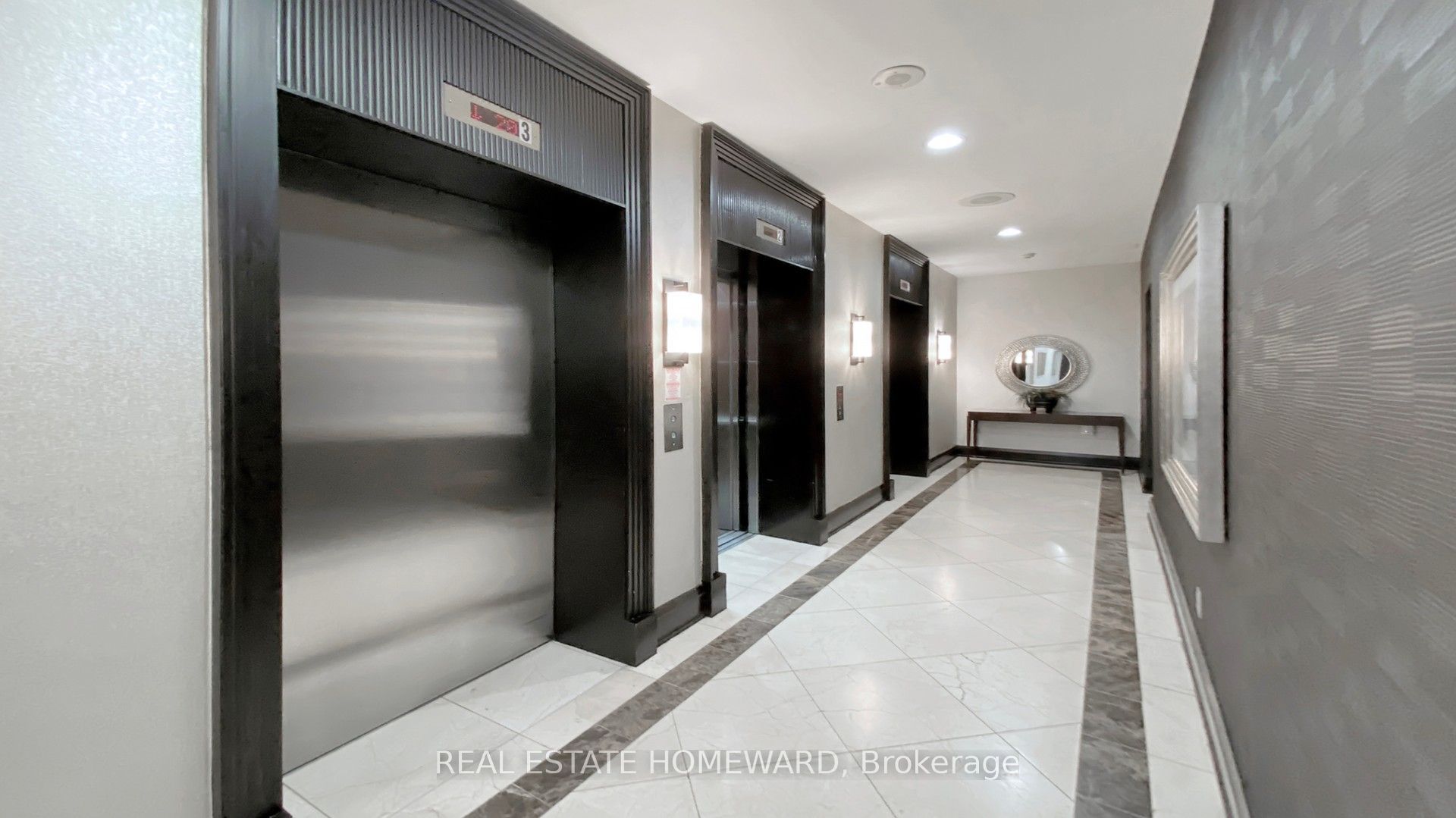 30 Harrison Garden Boulevard 1207 Property Photo 5