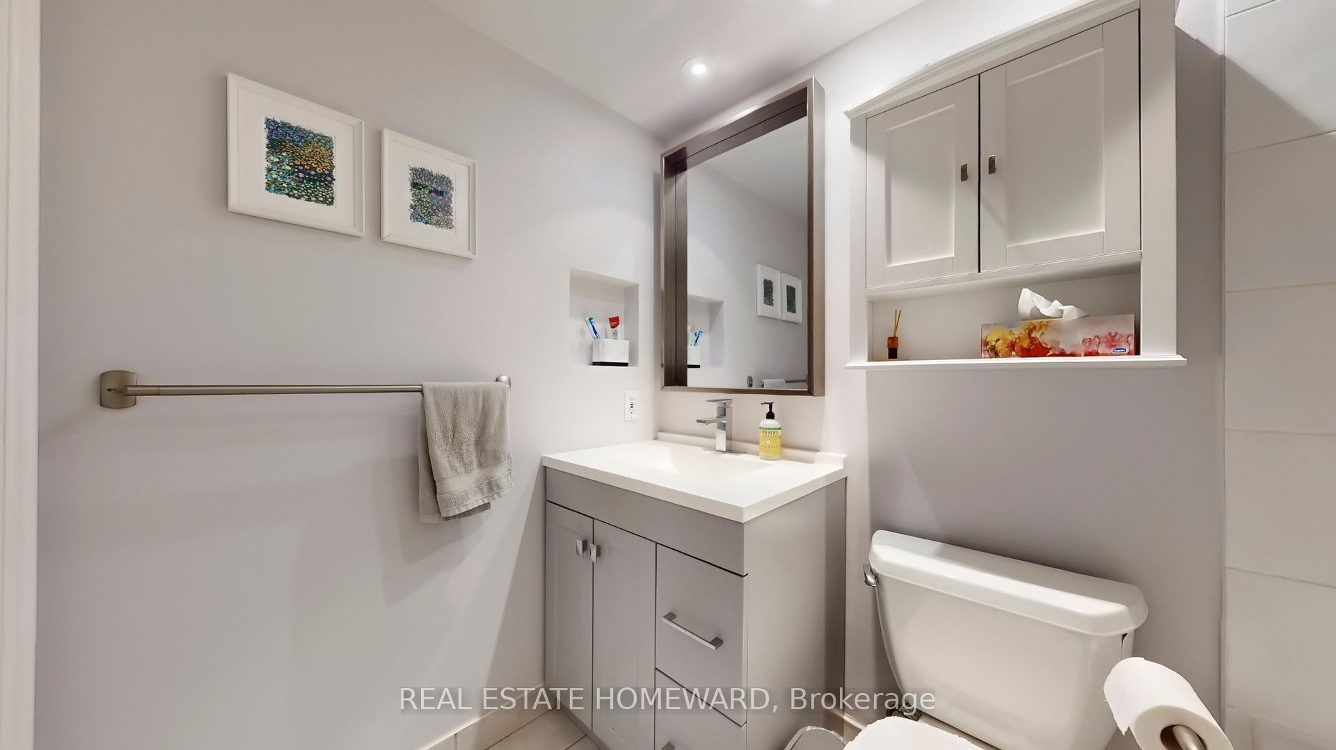 30 Harrison Garden Boulevard 1207 Property Photo 20