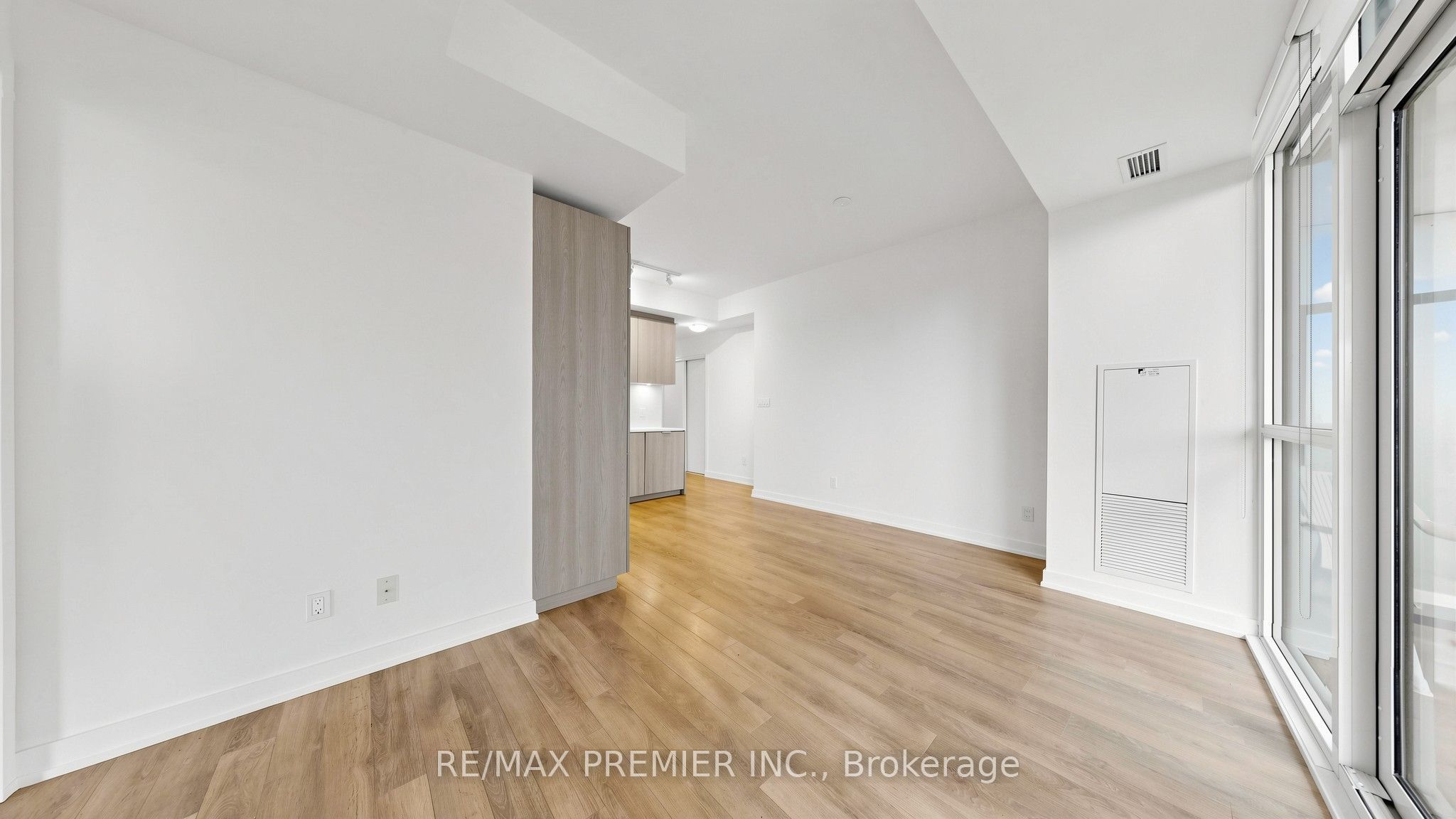 50 Ordnance Street 1105 Property Photo 15