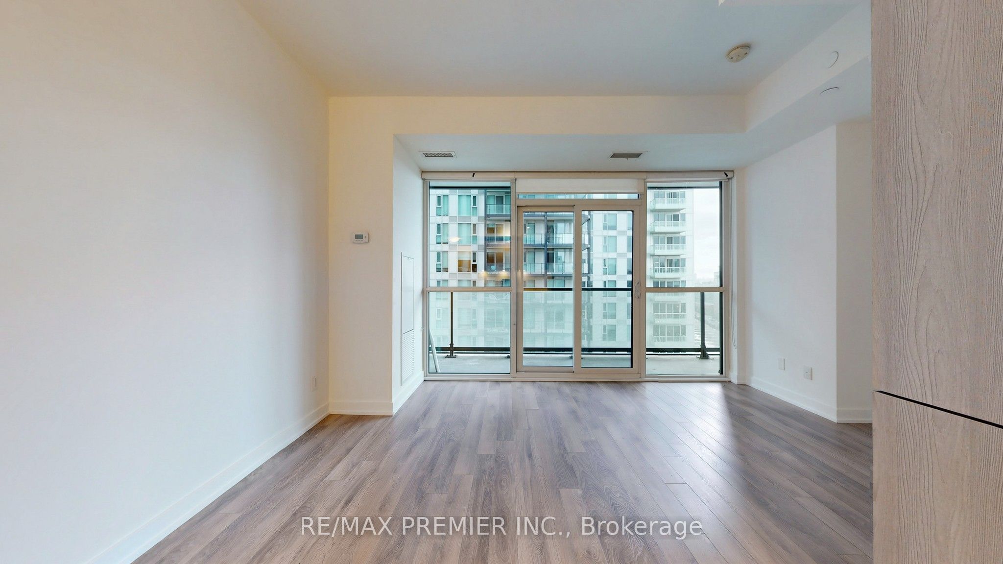50 Ordnance Street 1105 Property Photo 16