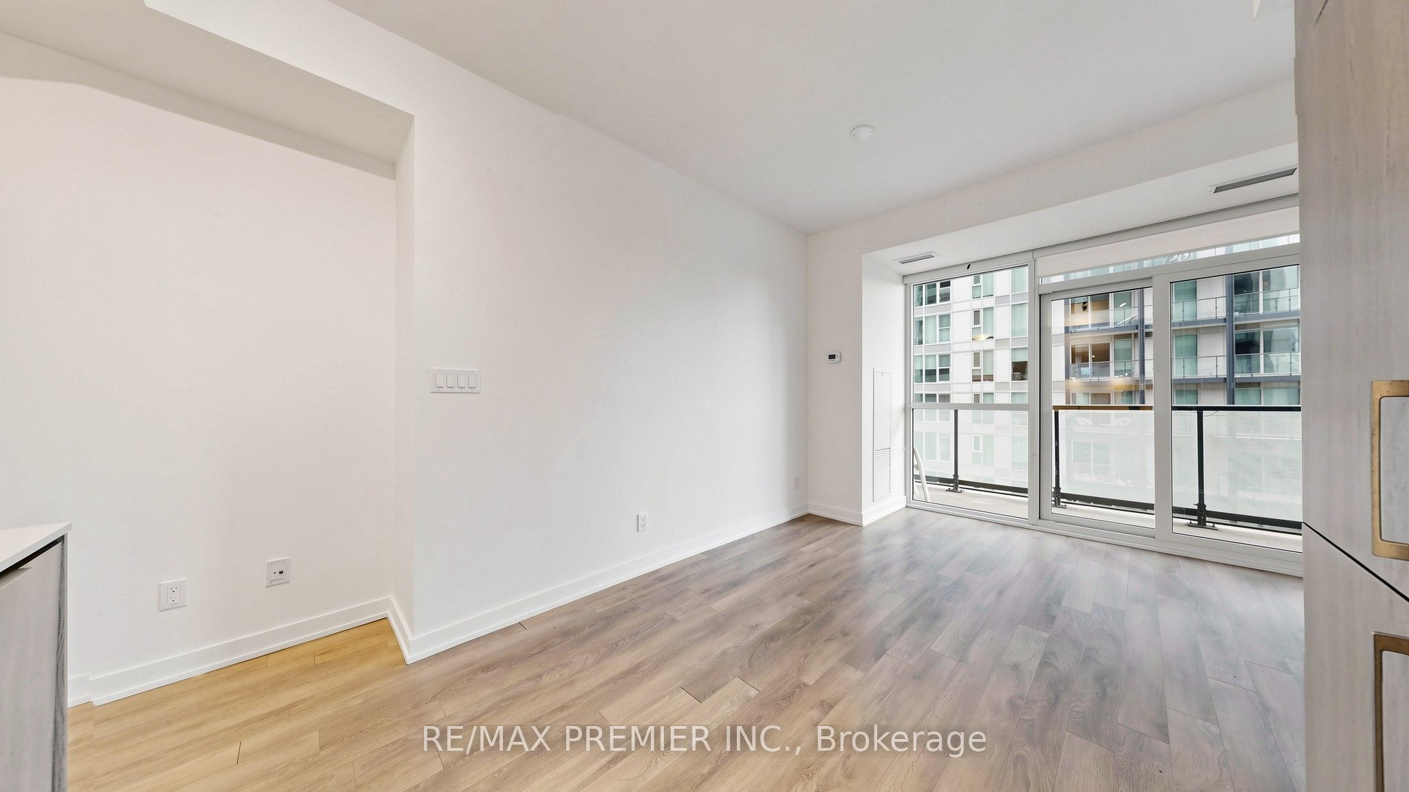 50 Ordnance Street 1105 Property Photo 23