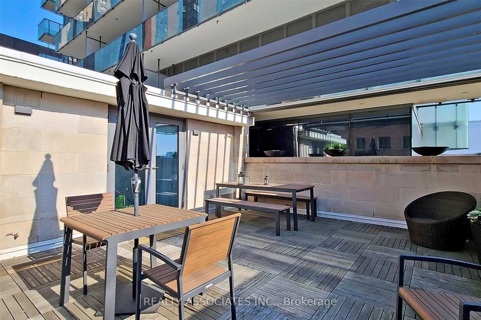 75 St Nicholas Street 1605 Property Photo 16