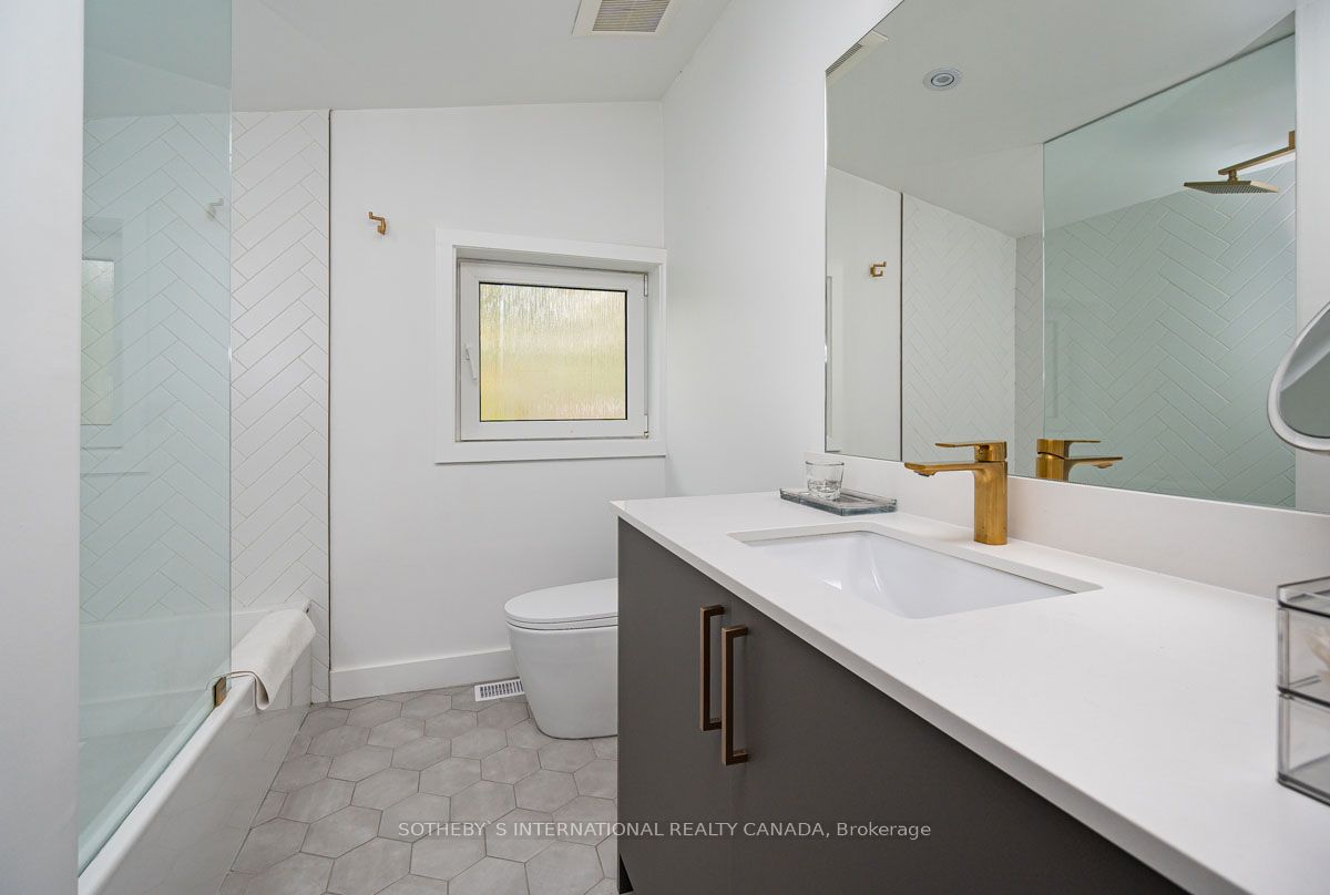 16 Legato Court Property Photo 26