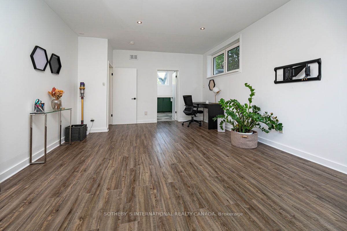 16 Legato Court Property Photo 29