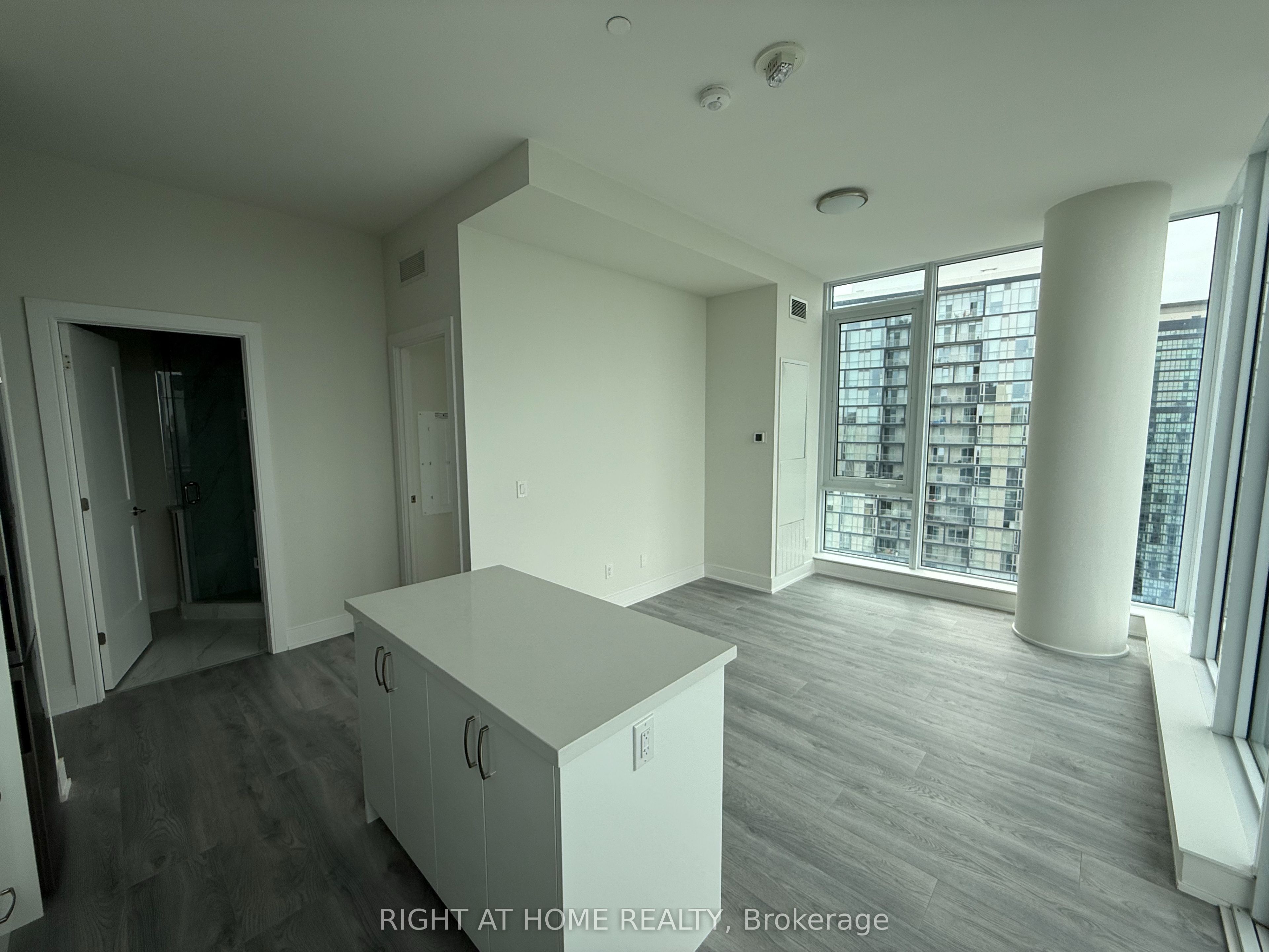 15 Ellerslie Avenue Ph03 Property Photo 8