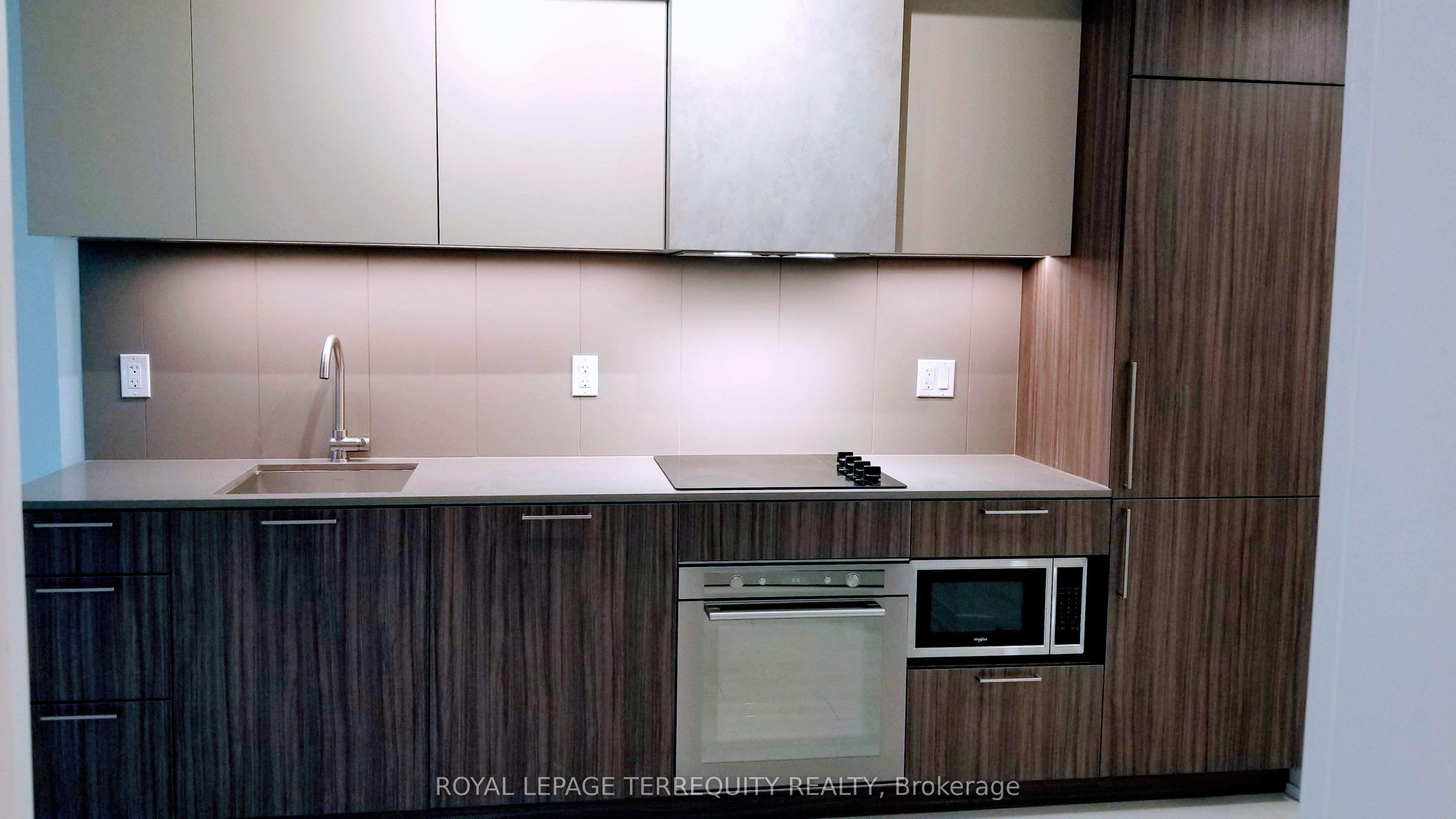 19 Western Battery Road 3503 Property Photo 10