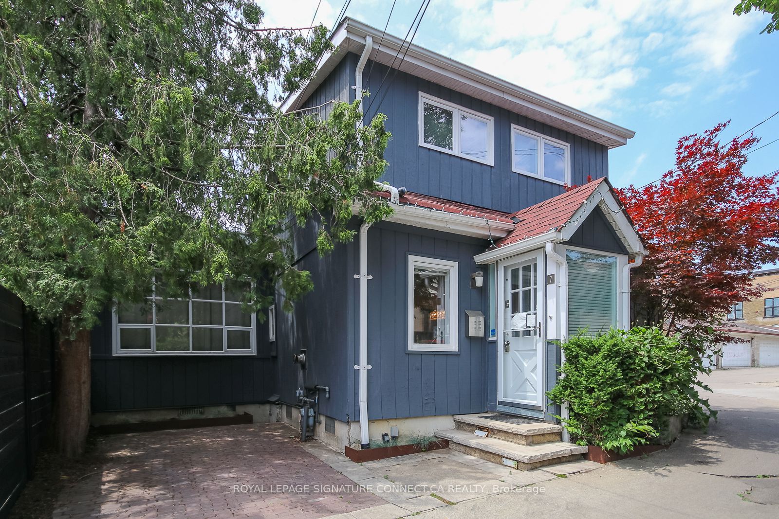 7 Ways Lane Property Photo 1