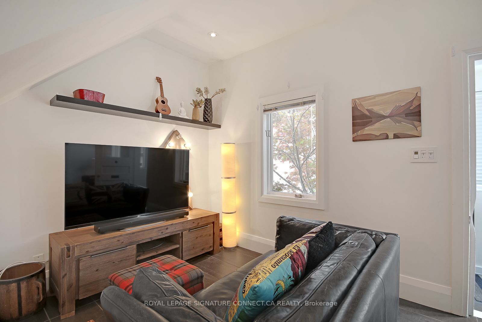 7 Ways Lane Property Photo 6