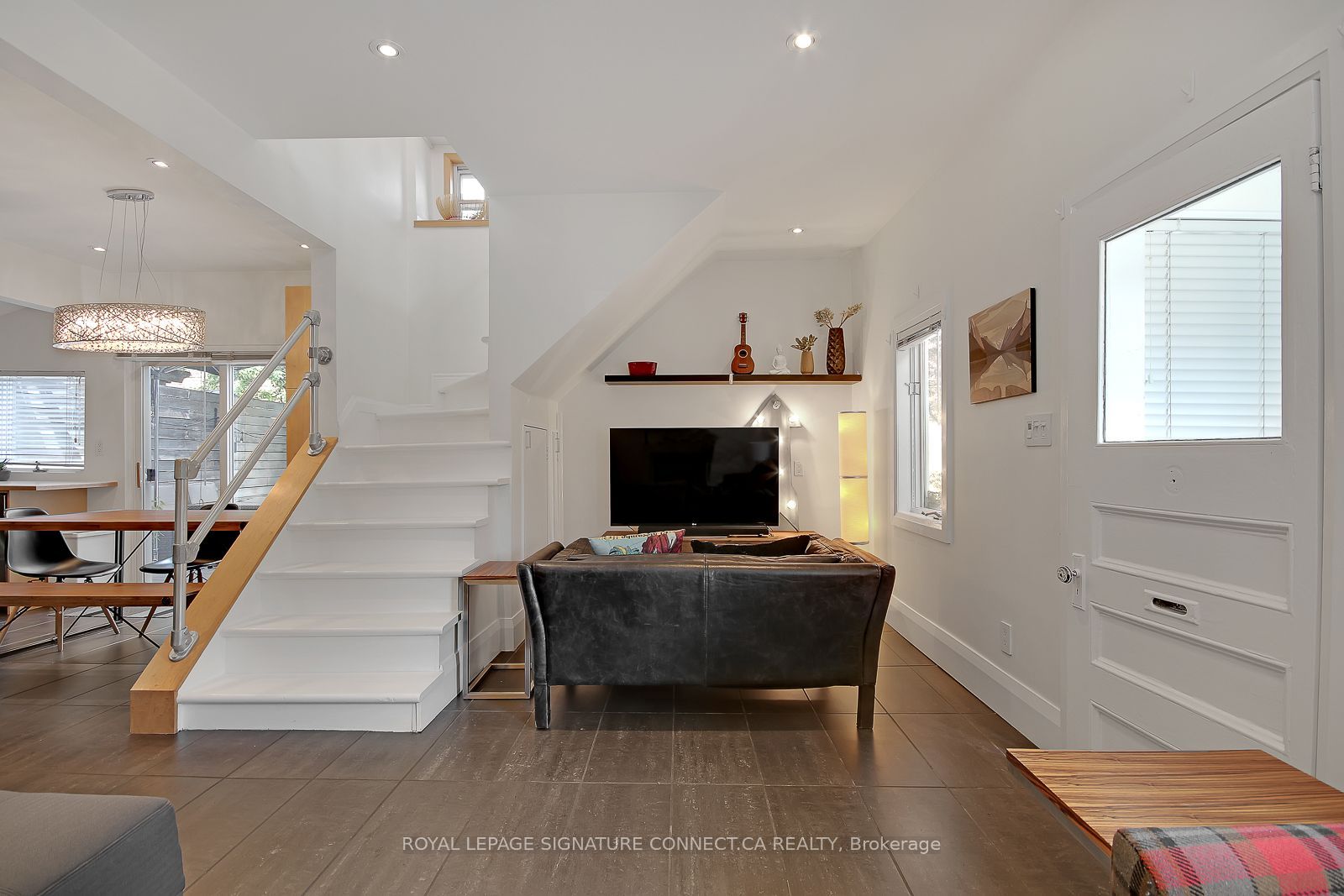 7 Ways Lane Property Photo 9