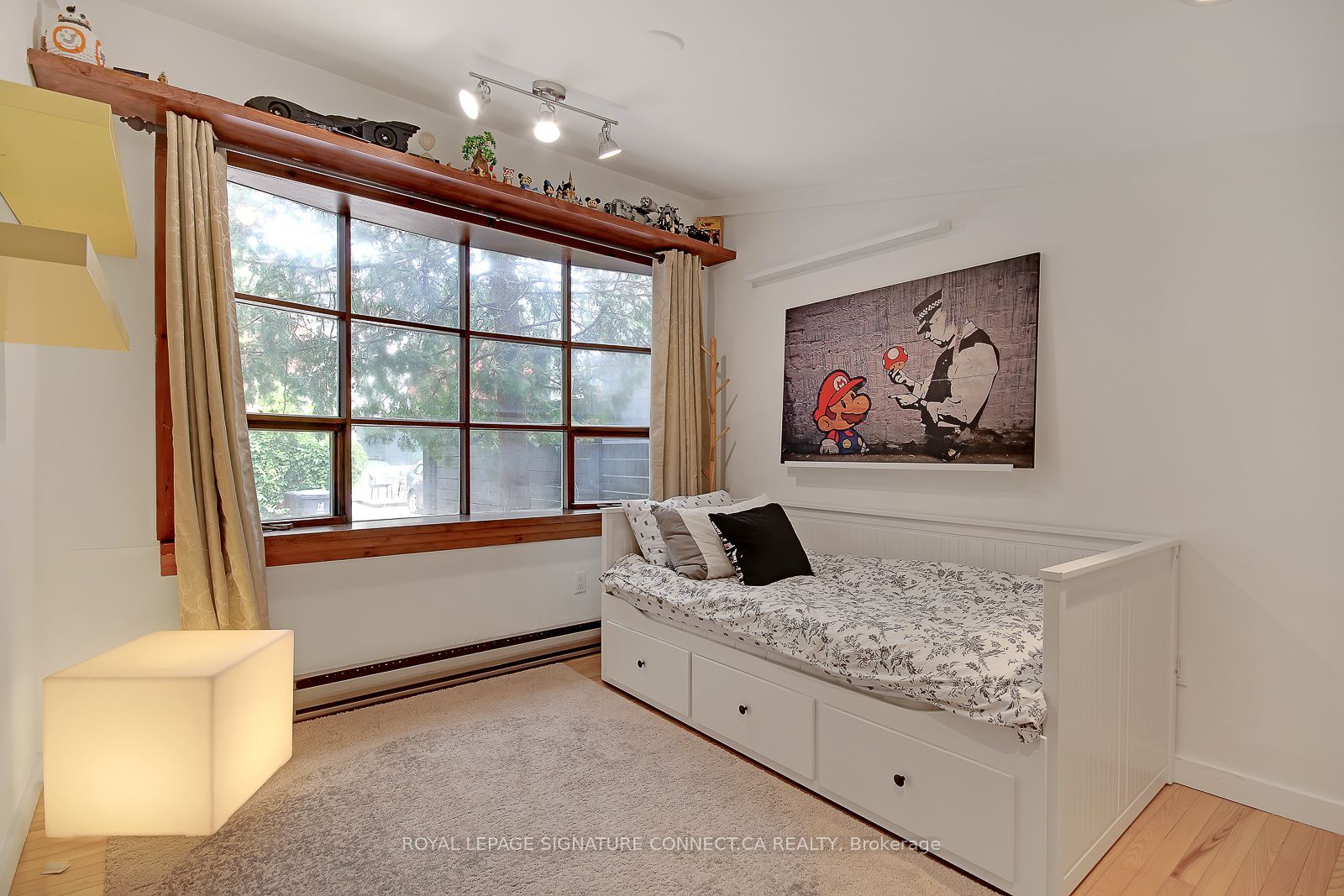 7 Ways Lane Property Photo 18