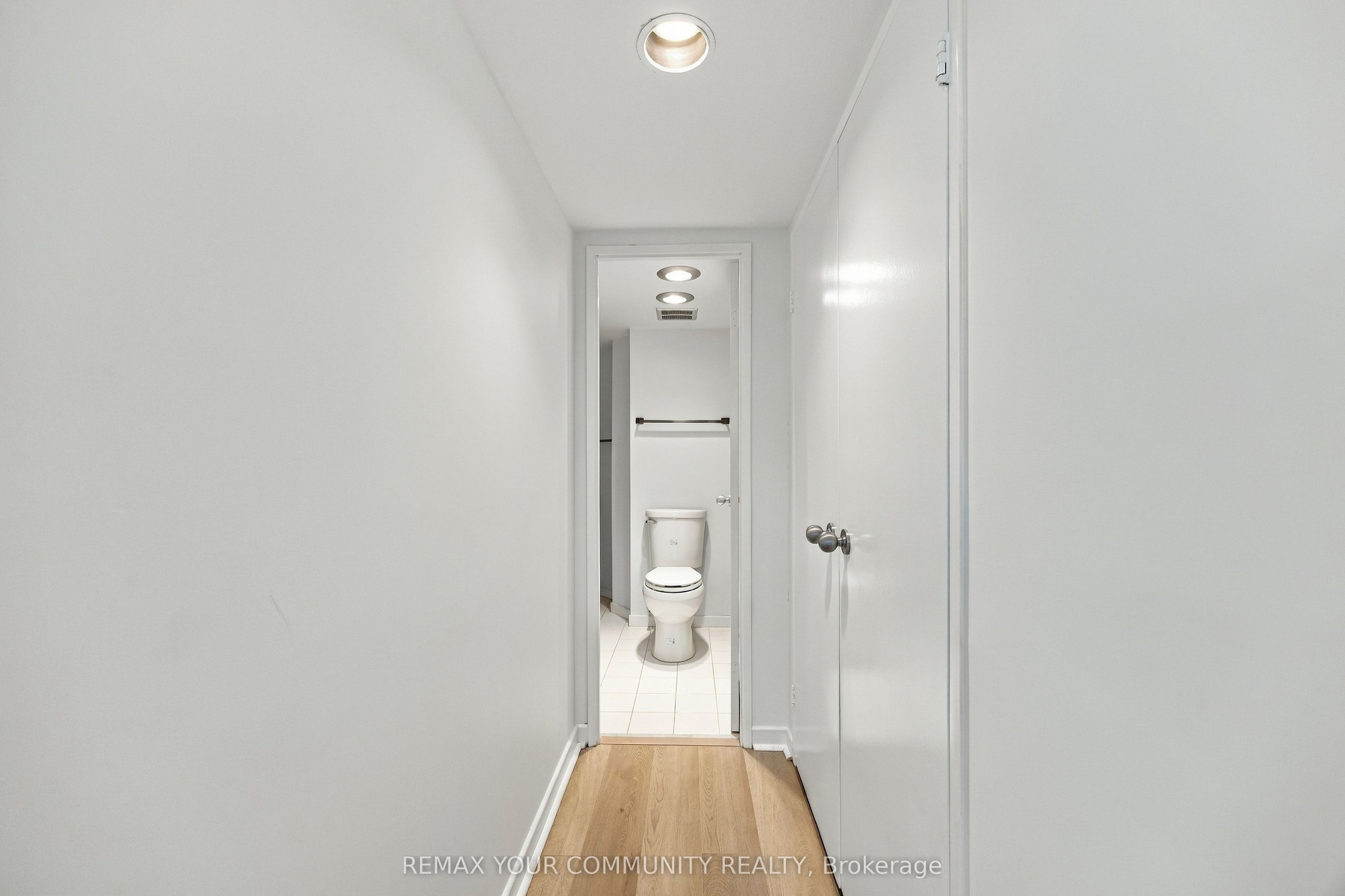 349 St Clair Avenue W 410 Property Photo 25